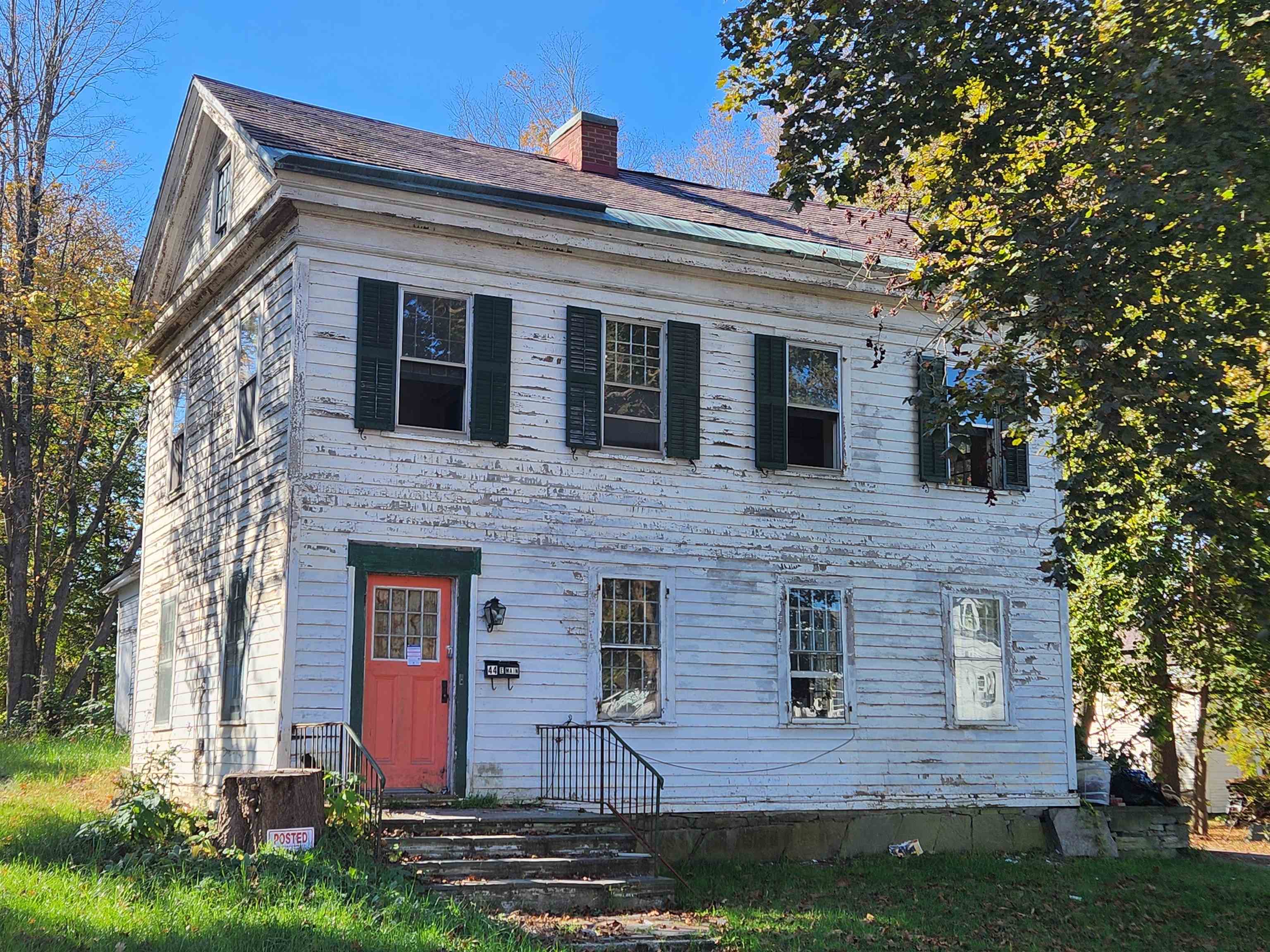 44 East Main Street — photo