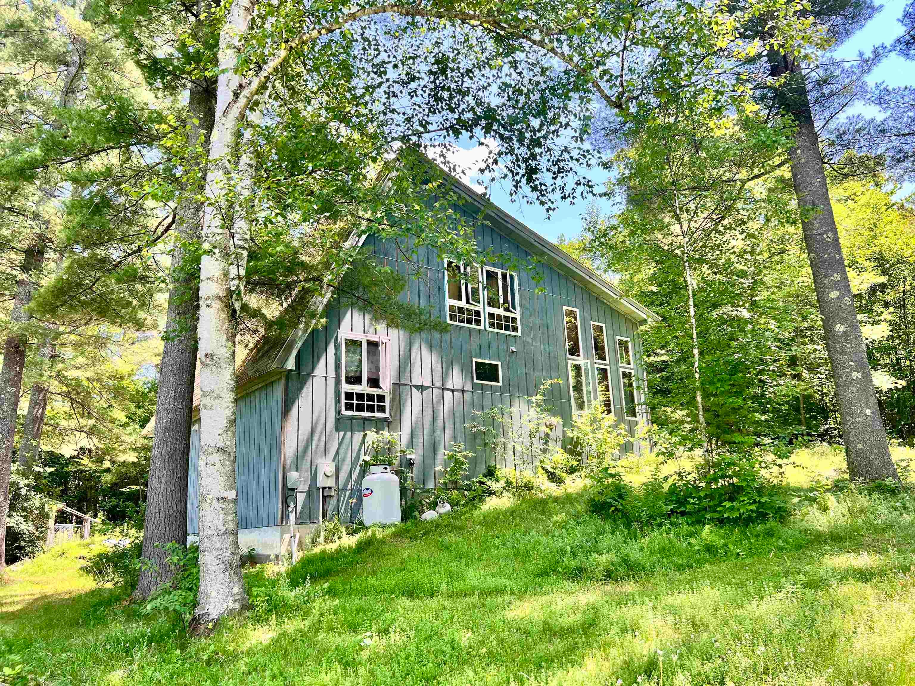 2775 Fish Hill Road — photo