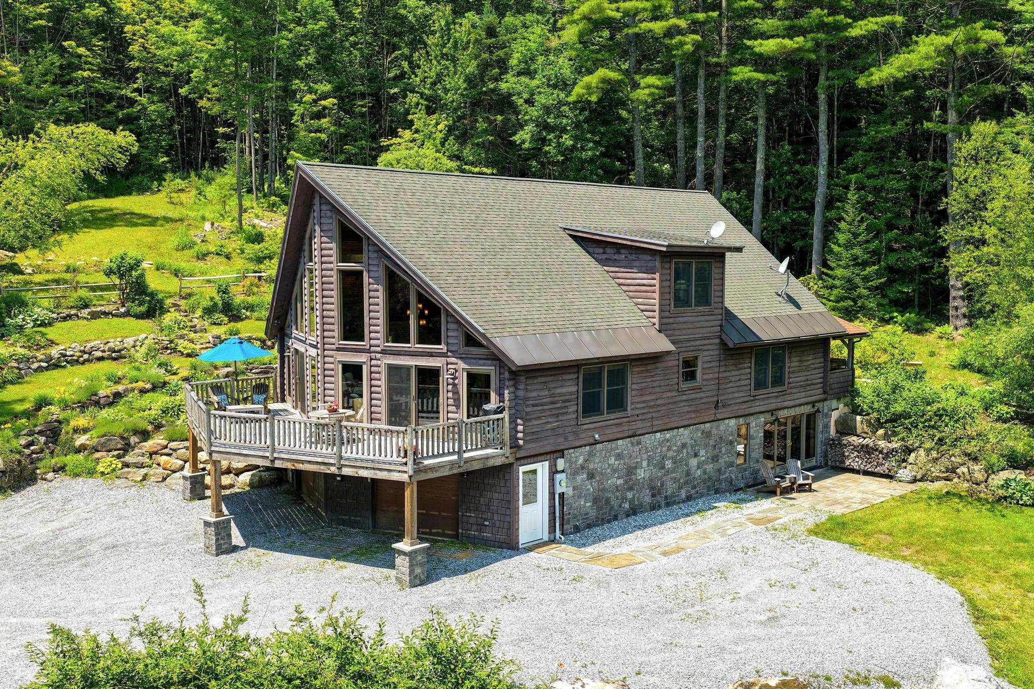 415 Crown Point Road — photo