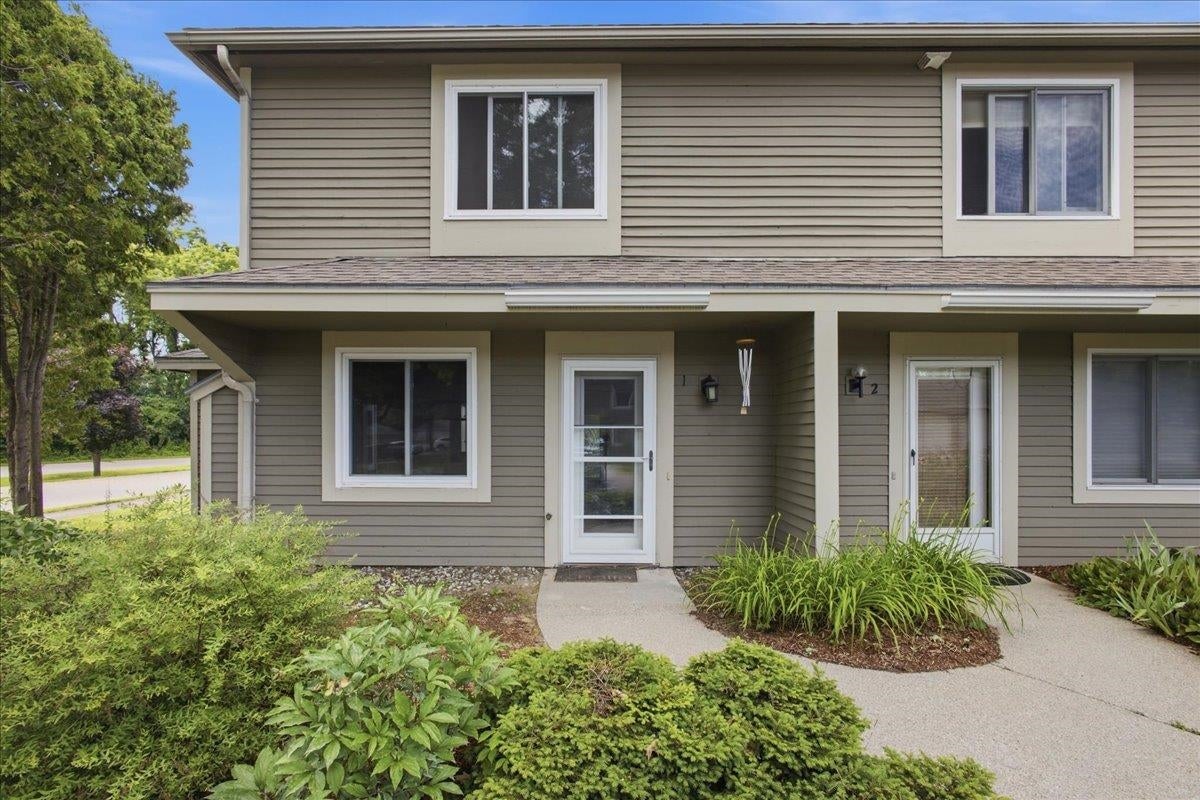 1 Overlook Drive — photo