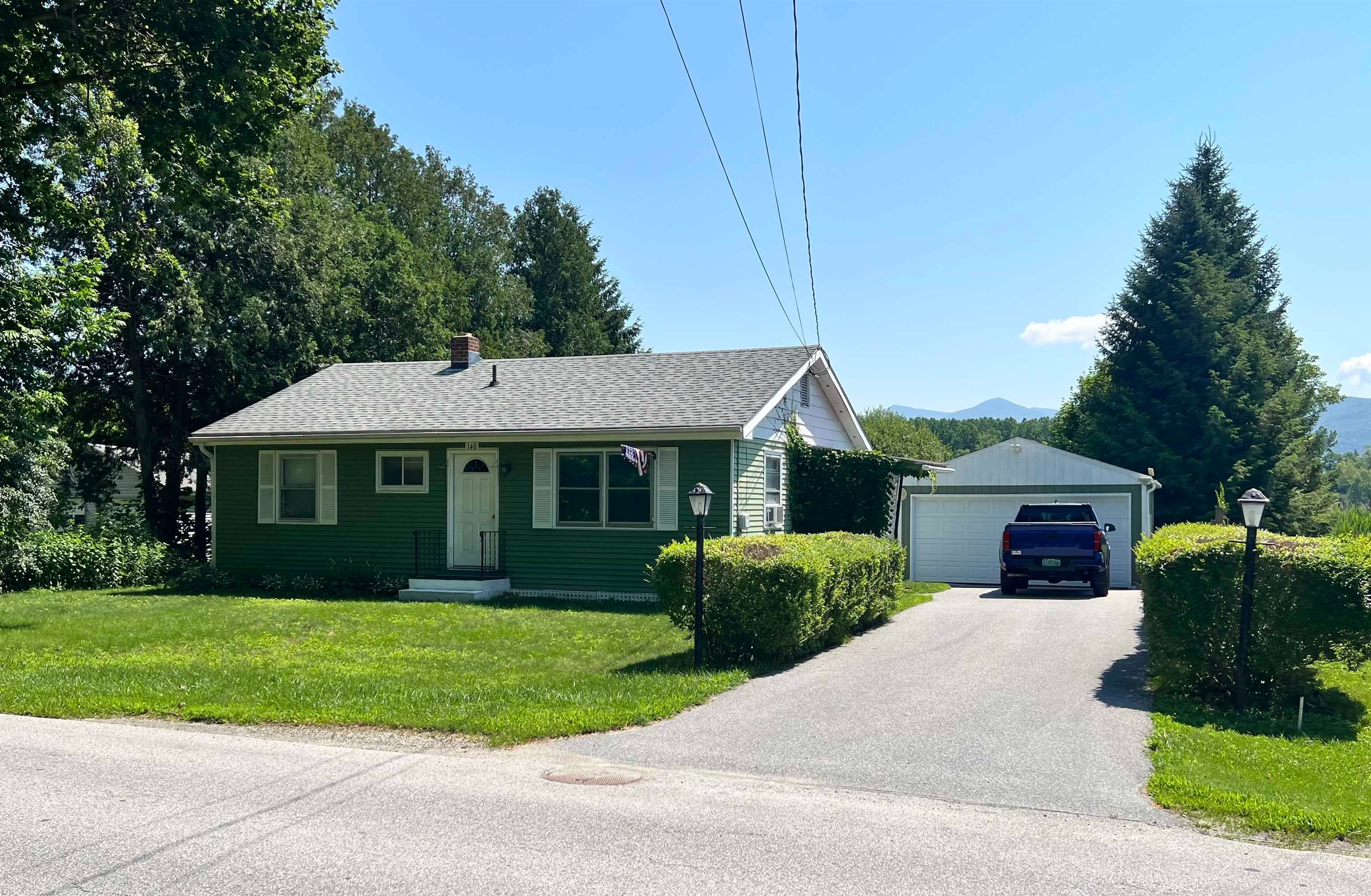 140 Dorr Drive — photo