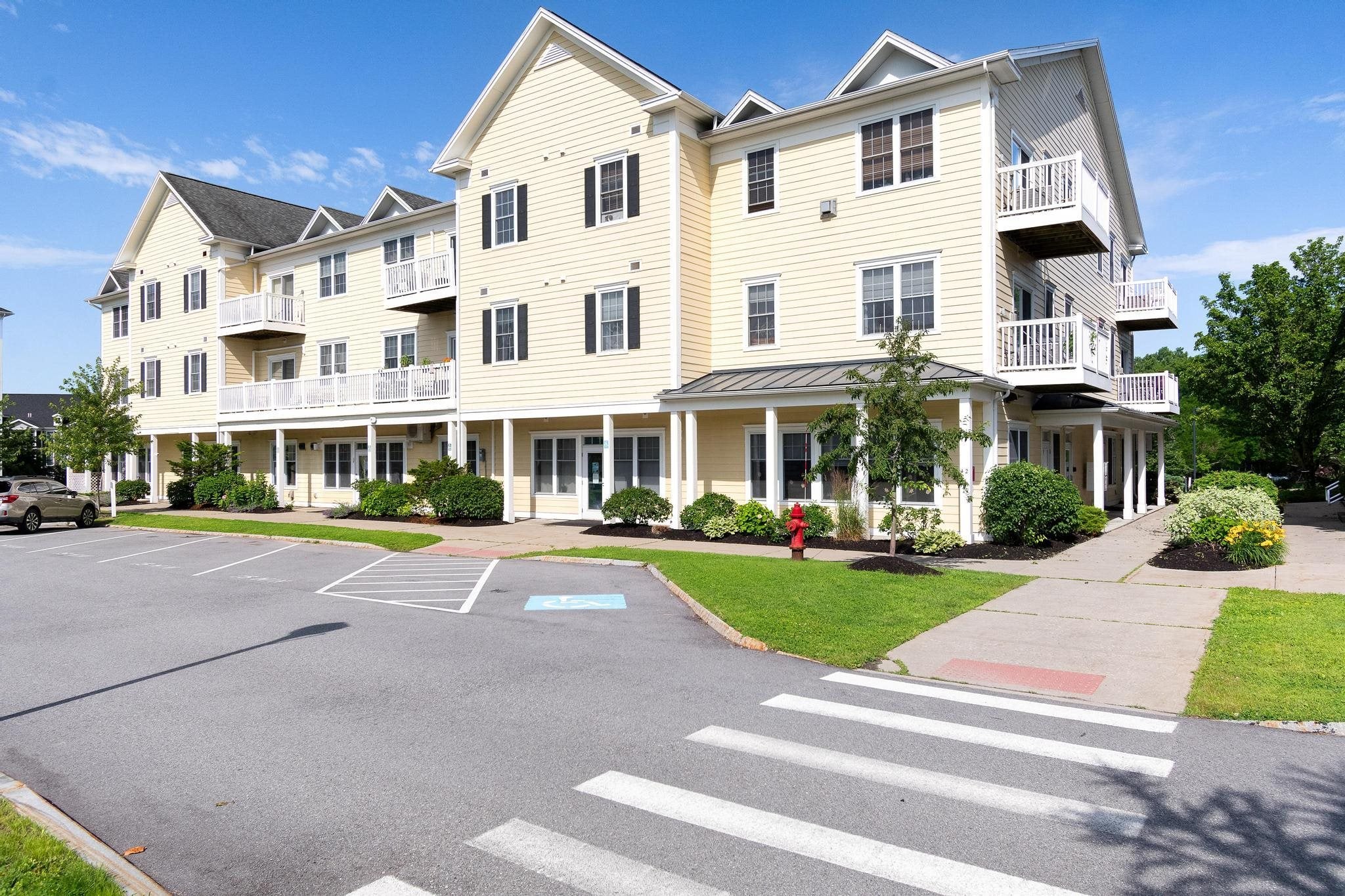 42 Severance Green 207 — photo