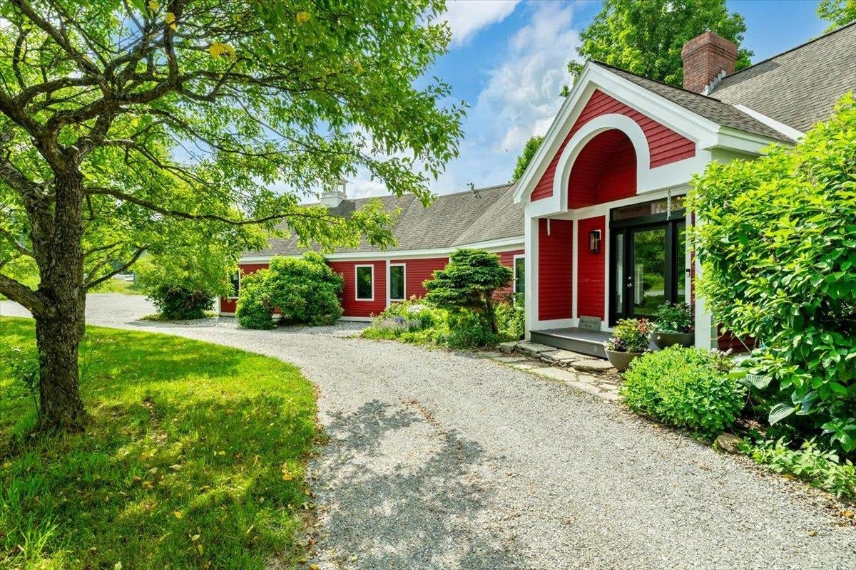 722 Babbling Brook Road — photo