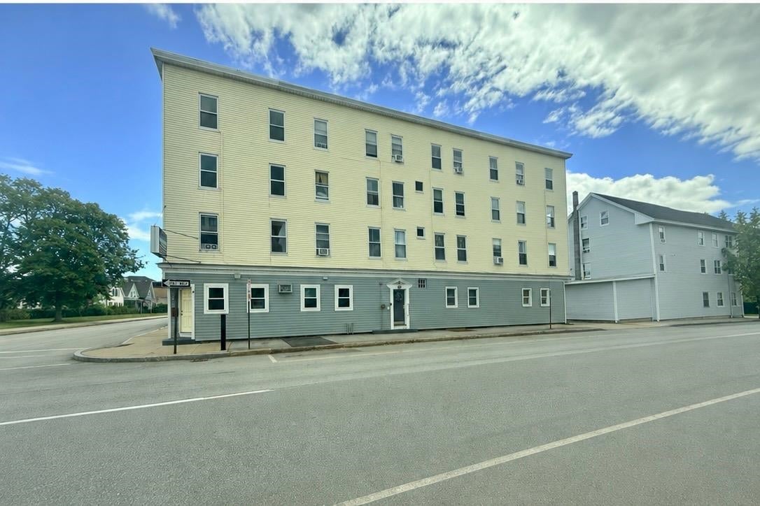 303 Pine Street 3a — photo