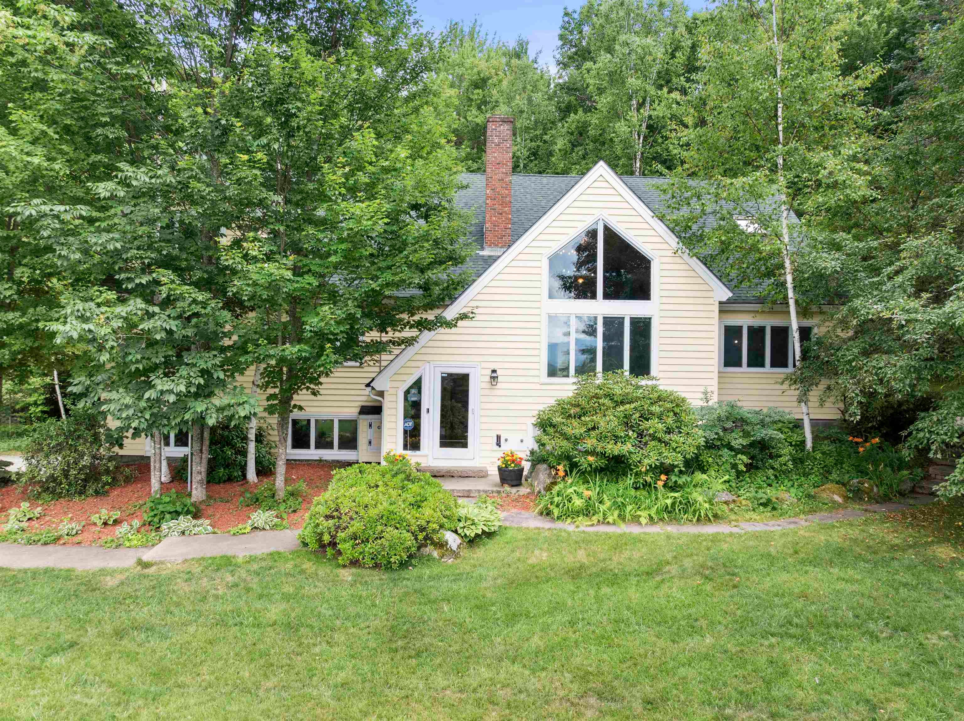 28 Mccoy Court 4-5 — photo