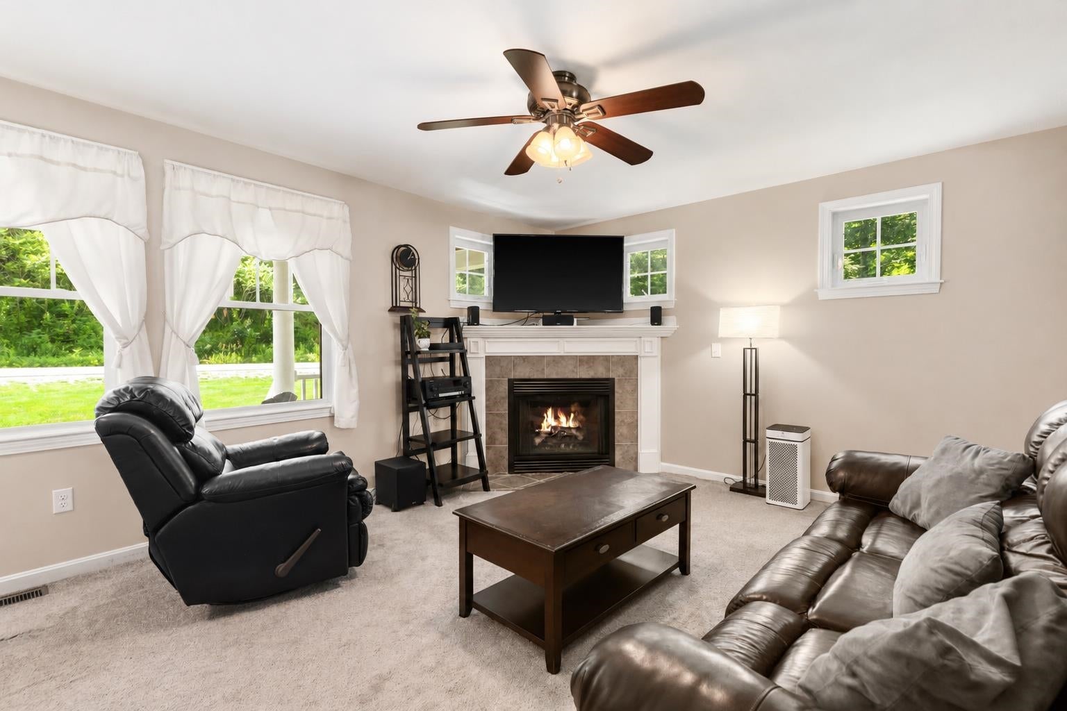 33 Cider Street, Epping, NH 03042 — photo 3
