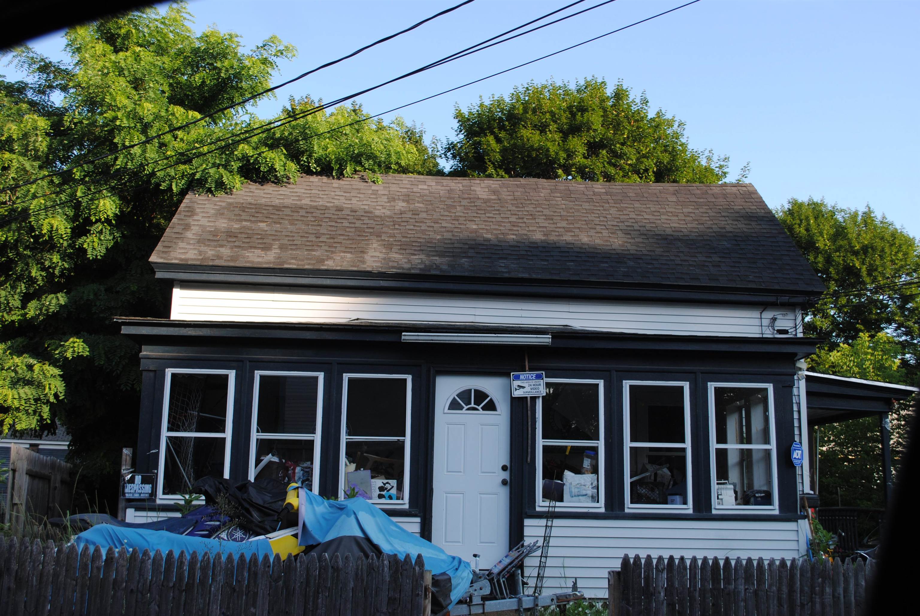 21 Maple Street — photo