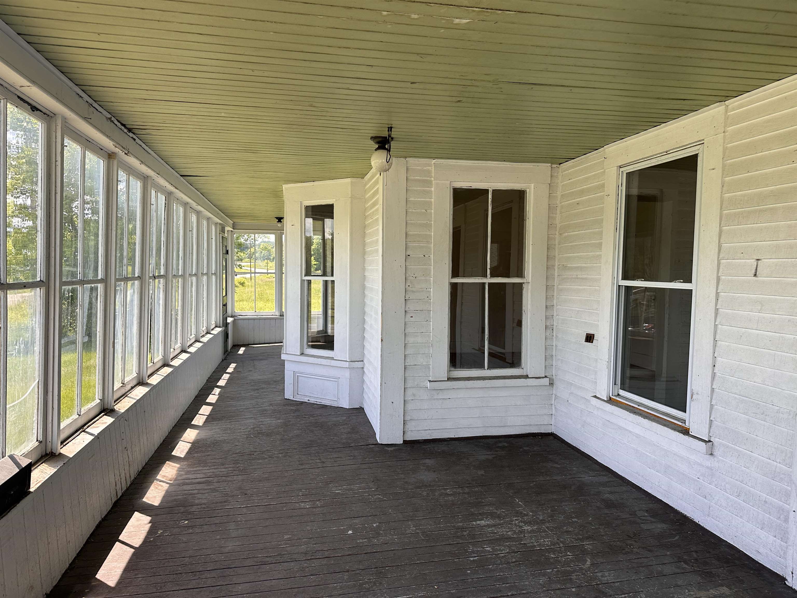 28 Stevens Loop, Lyndon, VT 05851 — photo 2