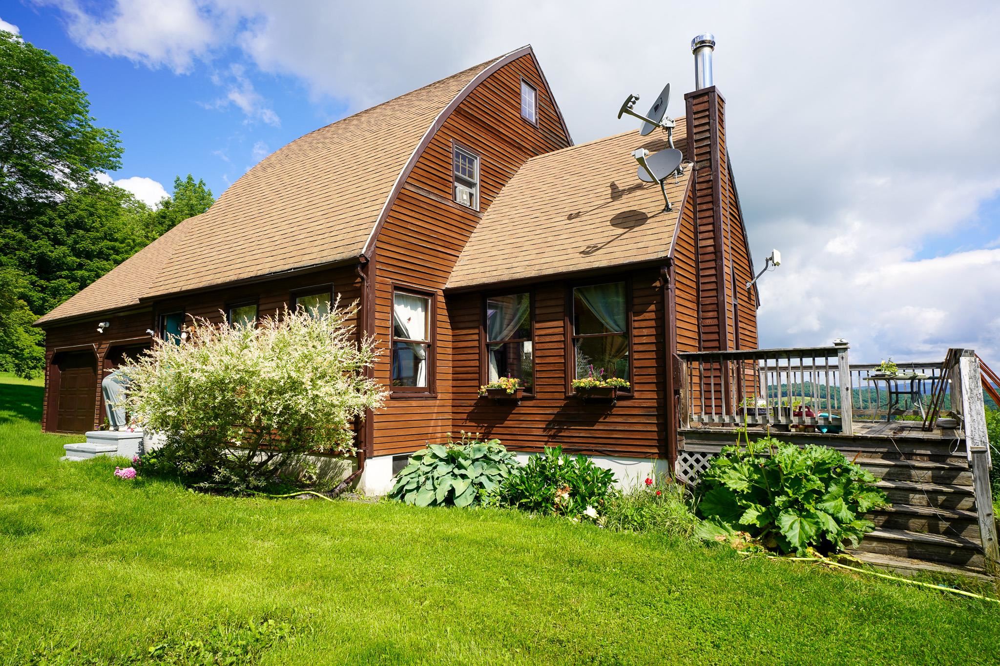 2124 Cold Hill Road — photo