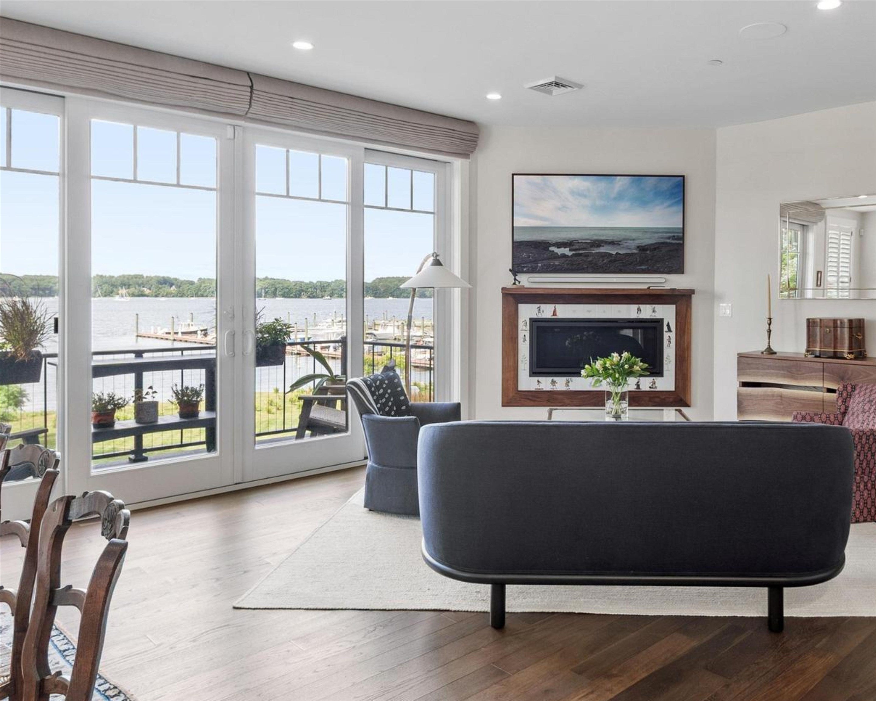 30 Little Bay Drive — photo