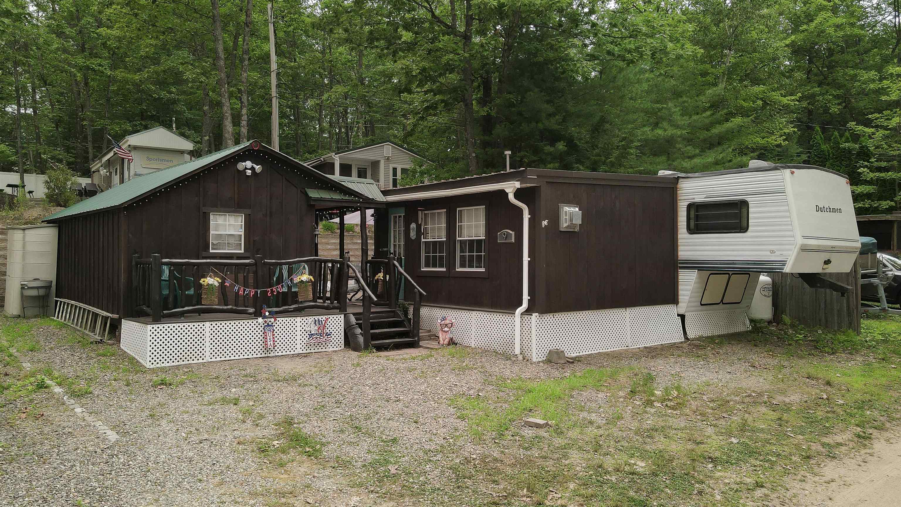 9 Eagle Drive — photo
