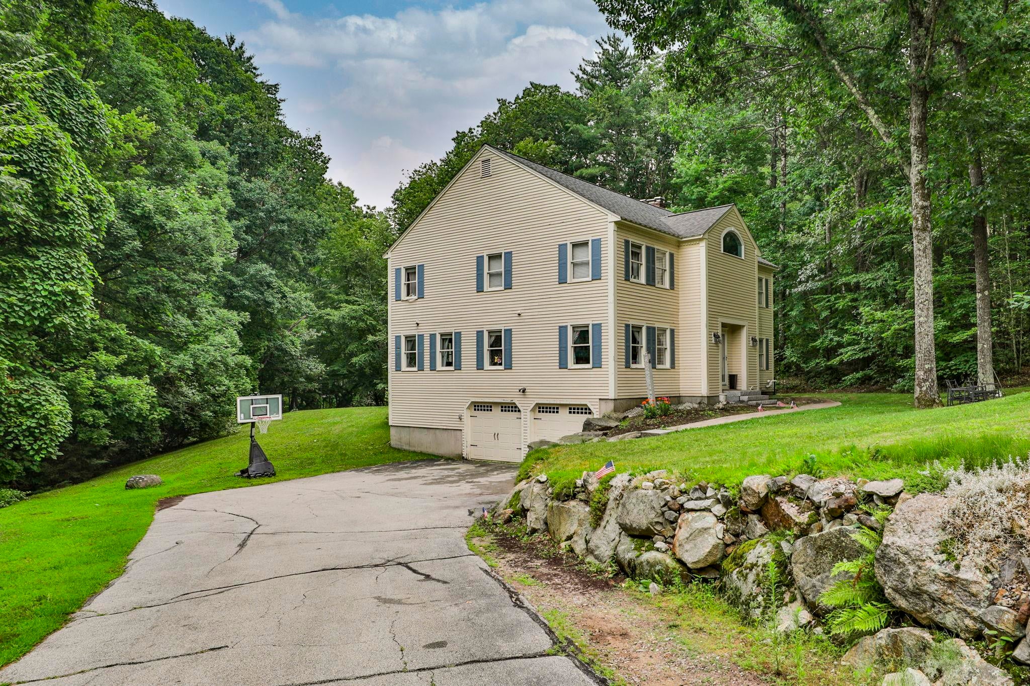 41 Wellesley Drive — photo