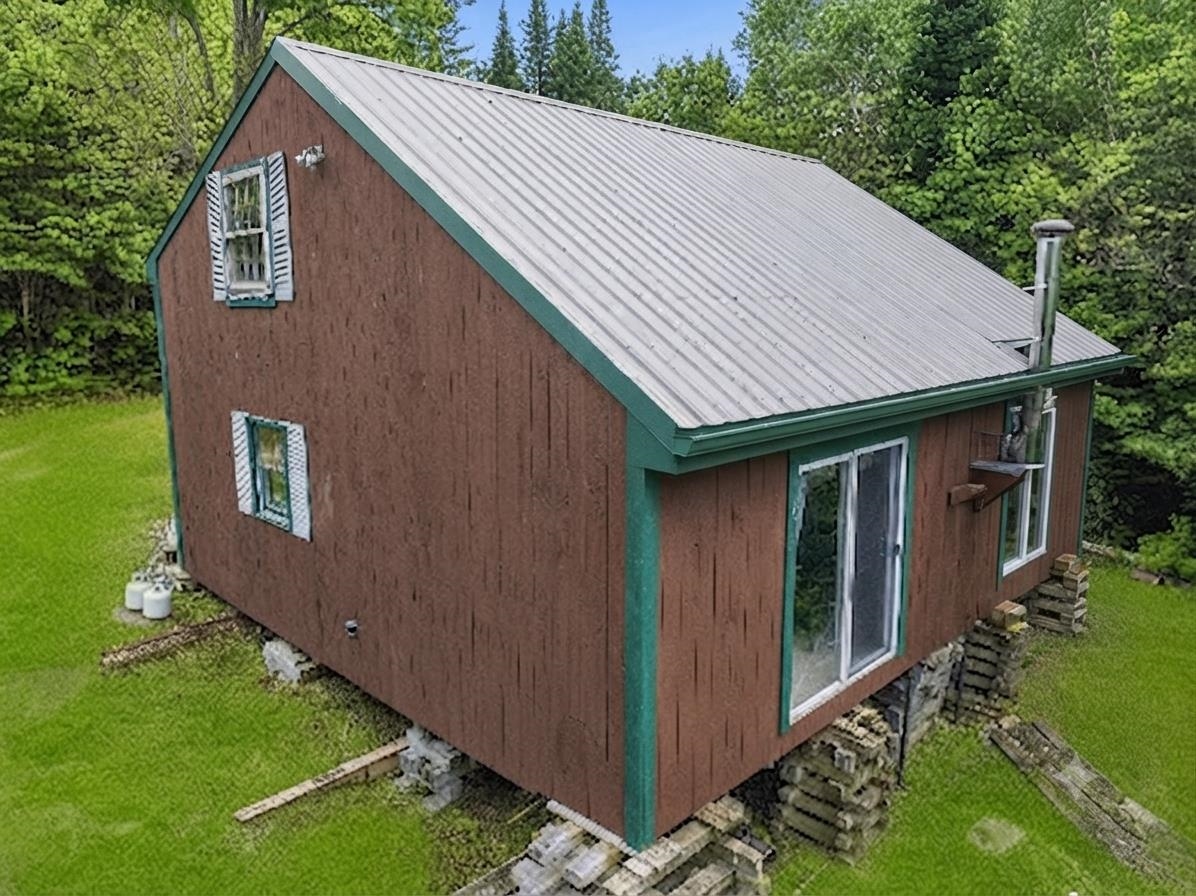 100 Mountain View Lane, Norton, VT 05907 — photo 3
