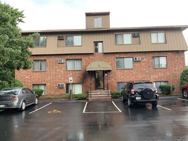 75 Log Street 3-H — photo