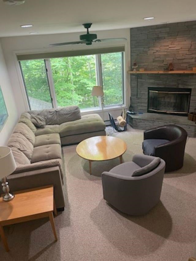 16 Trailside Executive 16 — photo