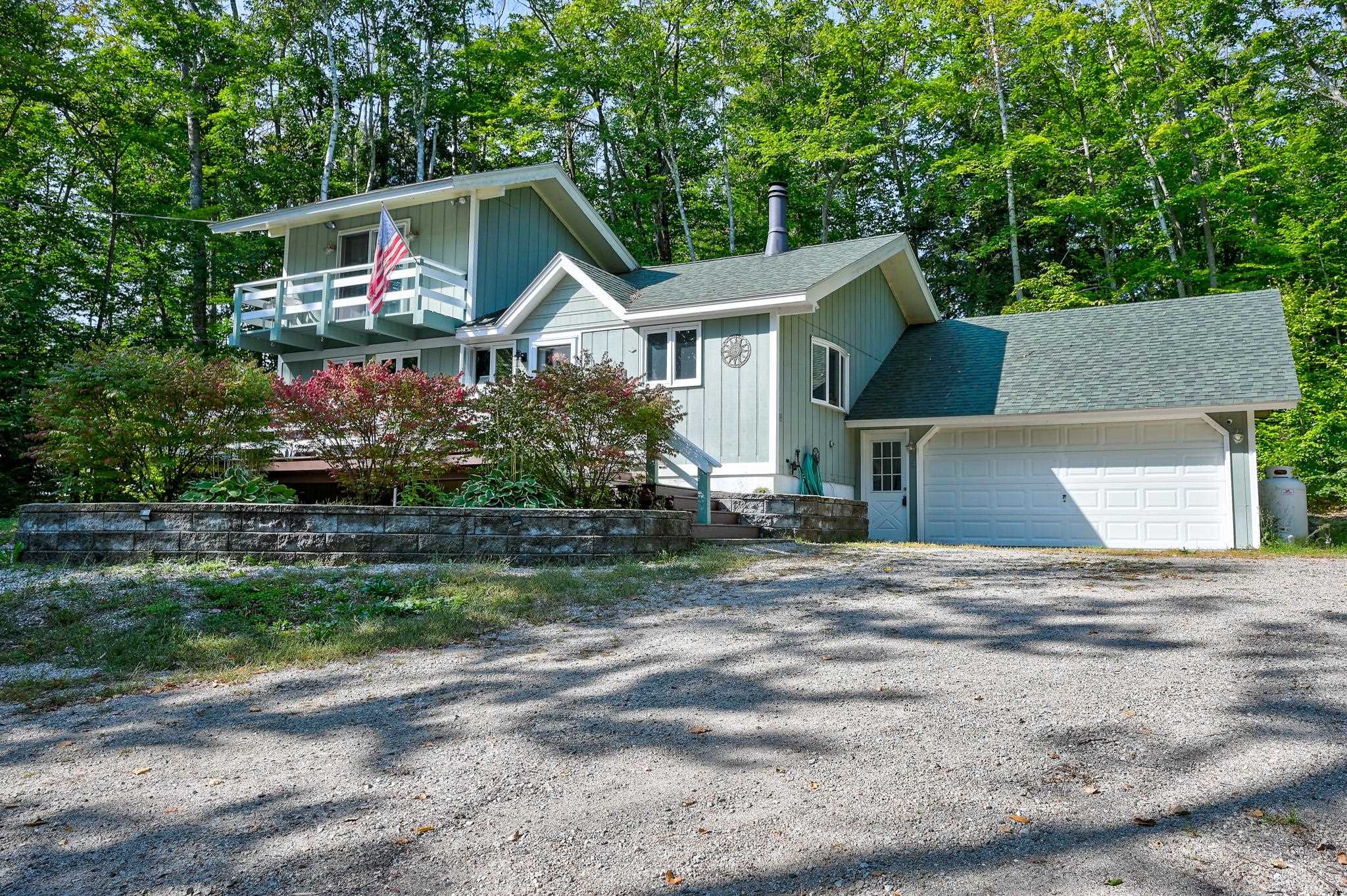186 Ledgewood Road — photo