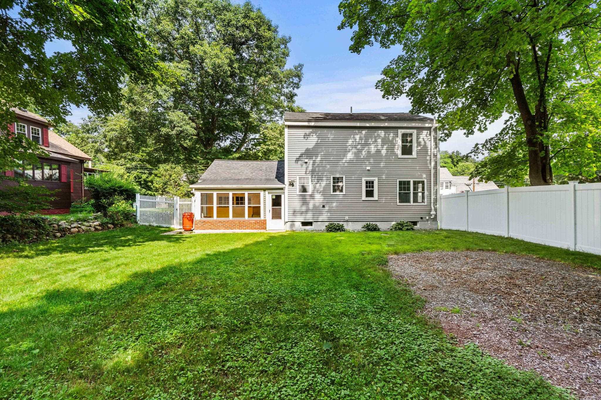 20 Dodge Street, Rochester, NH 03867 — photo 3