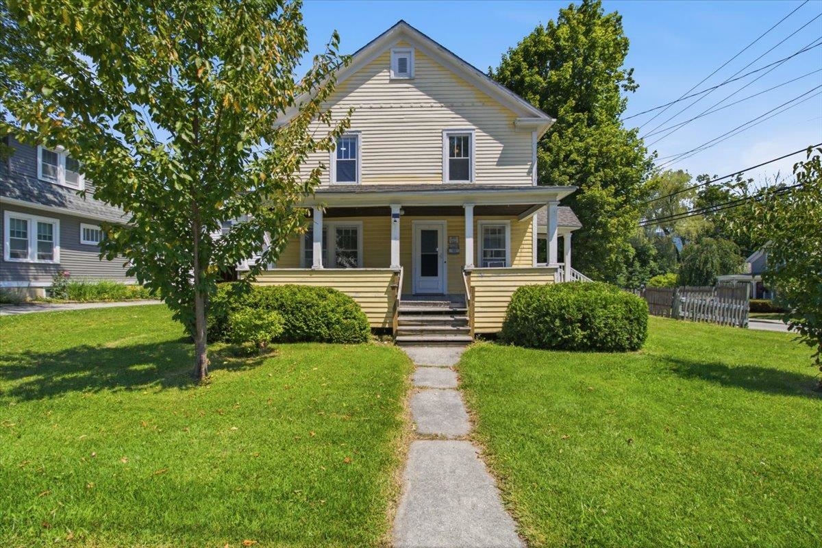 301 Elm Street — photo