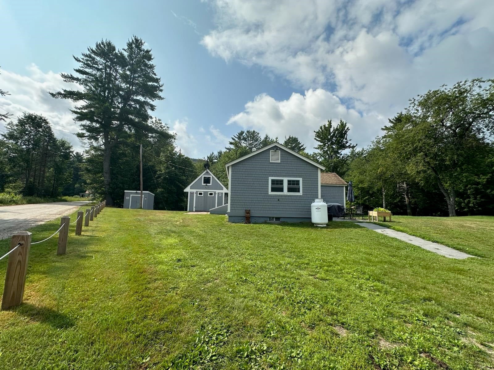 477 Dean Road — photo