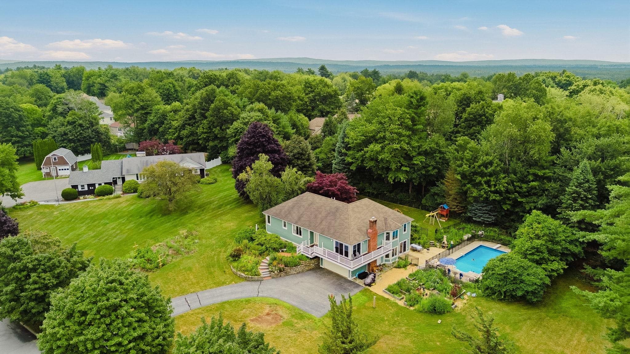 2 Fairview Drive — photo