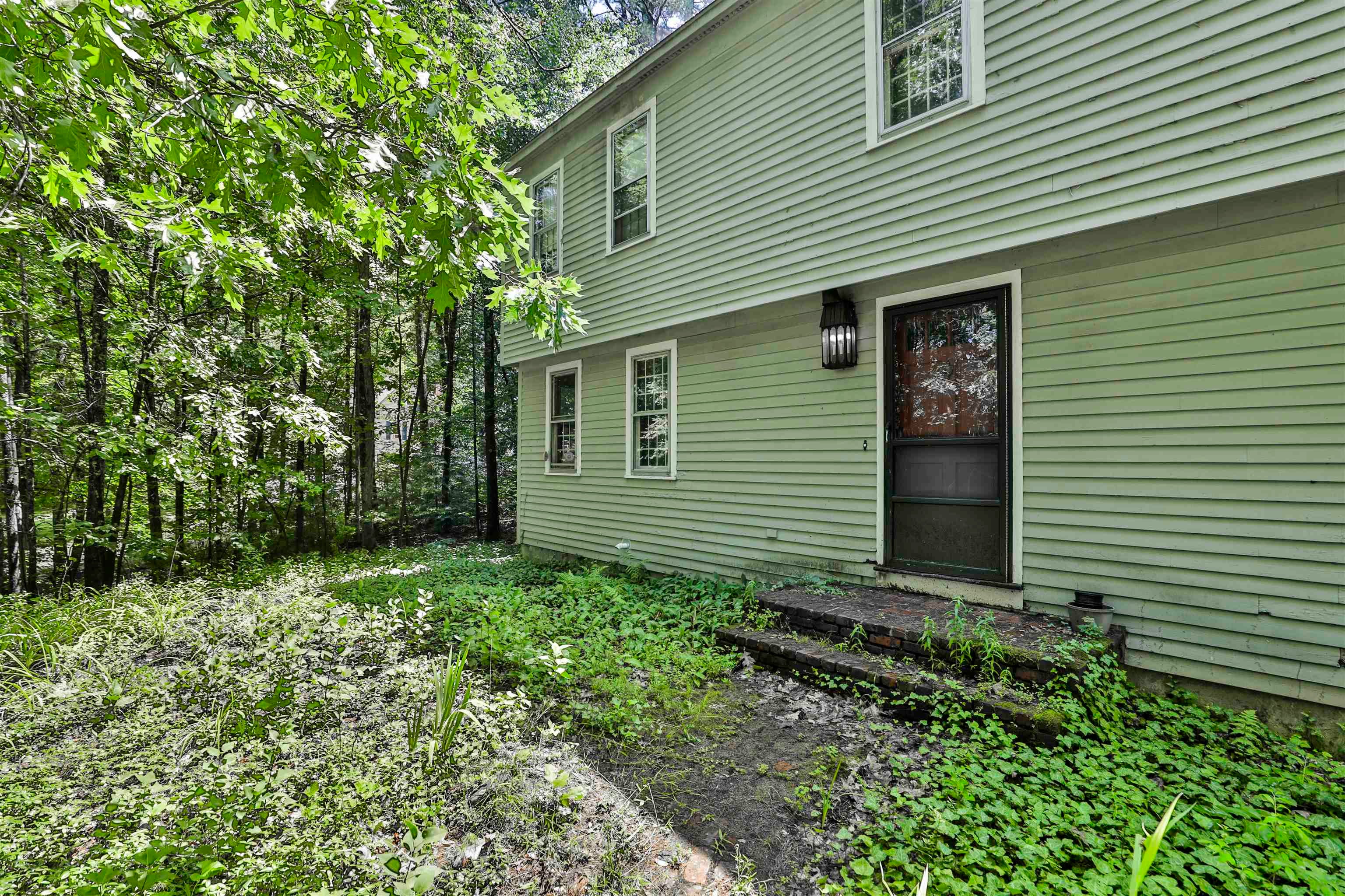 56 Buttonwood Drive — photo