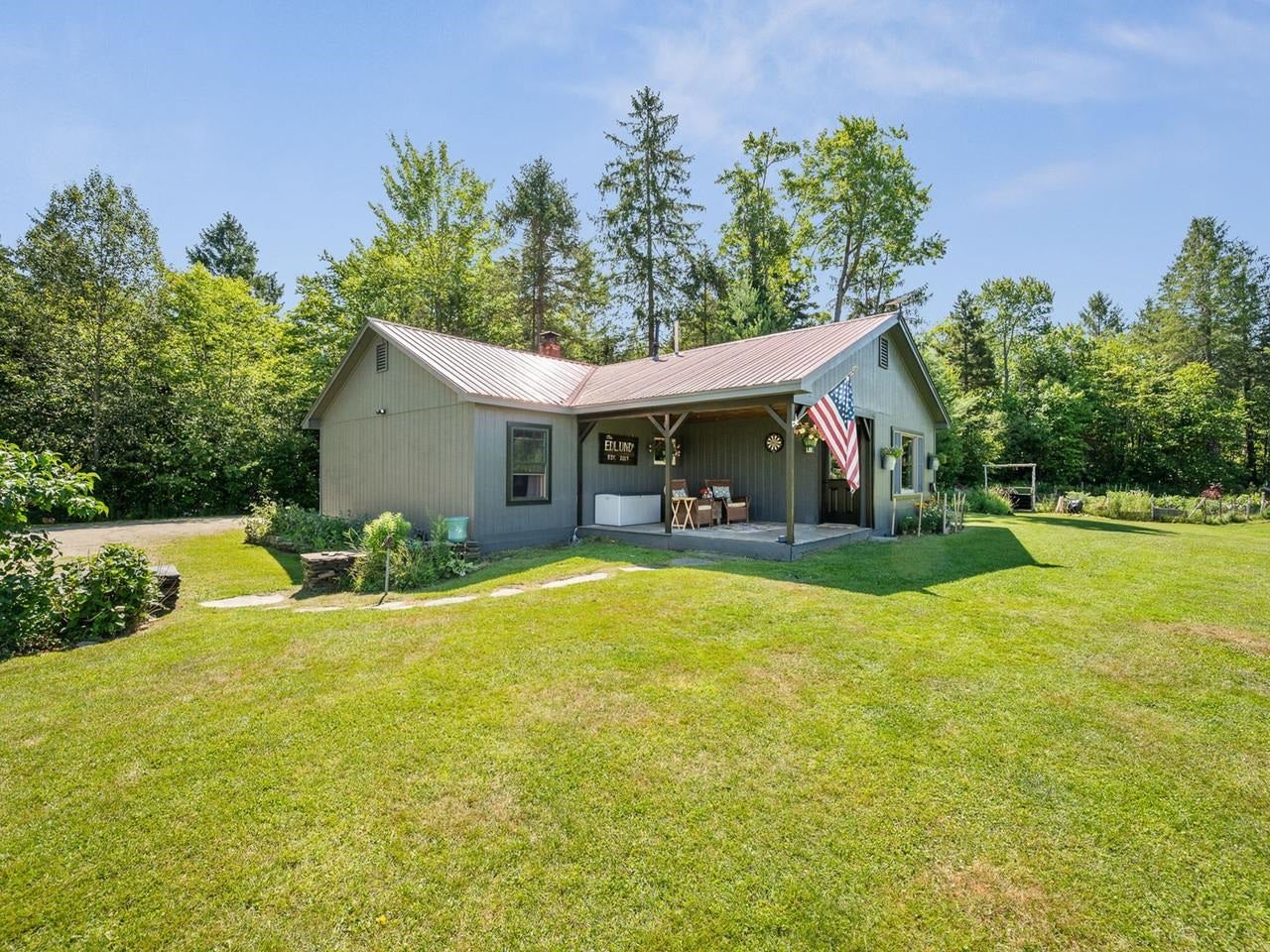 1290 Beaver Meadow Road — photo