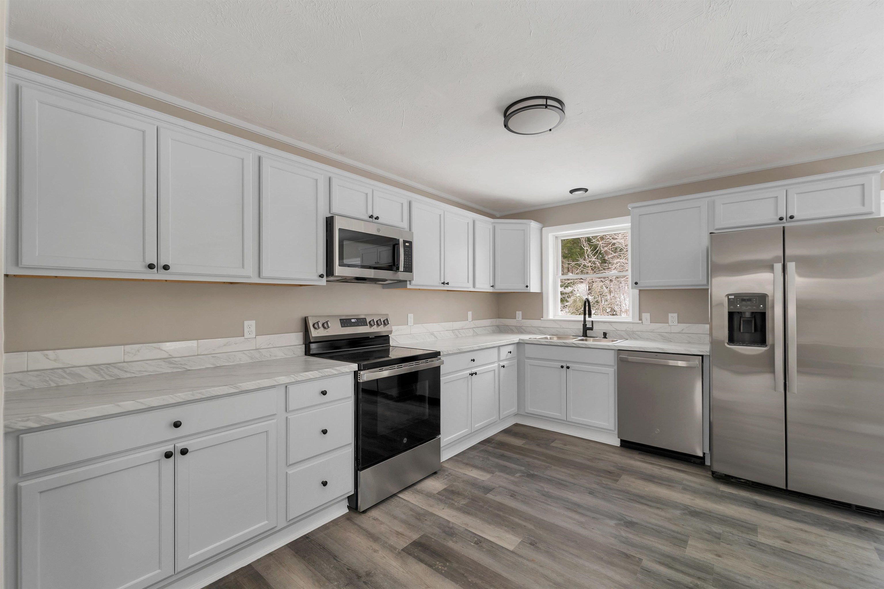 189 Rand Road Unit #1B — photo