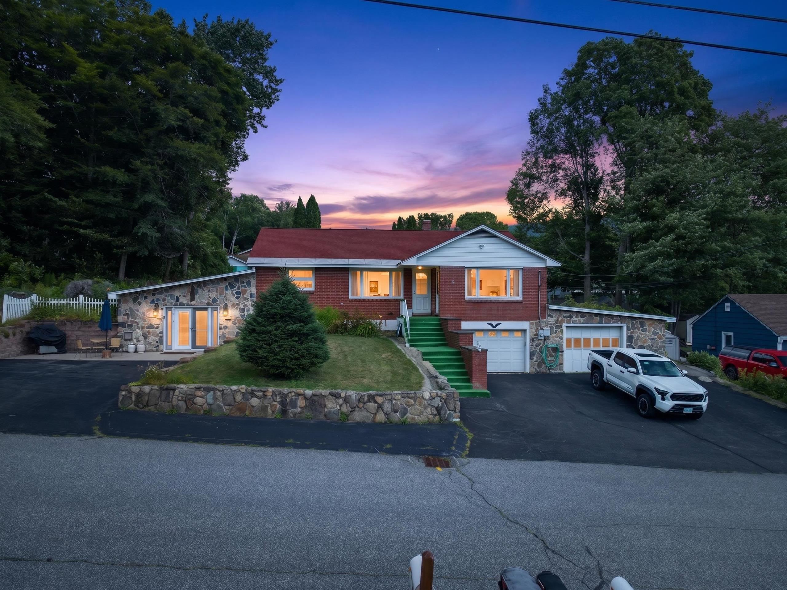 48 Mansion Hill Drive — photo
