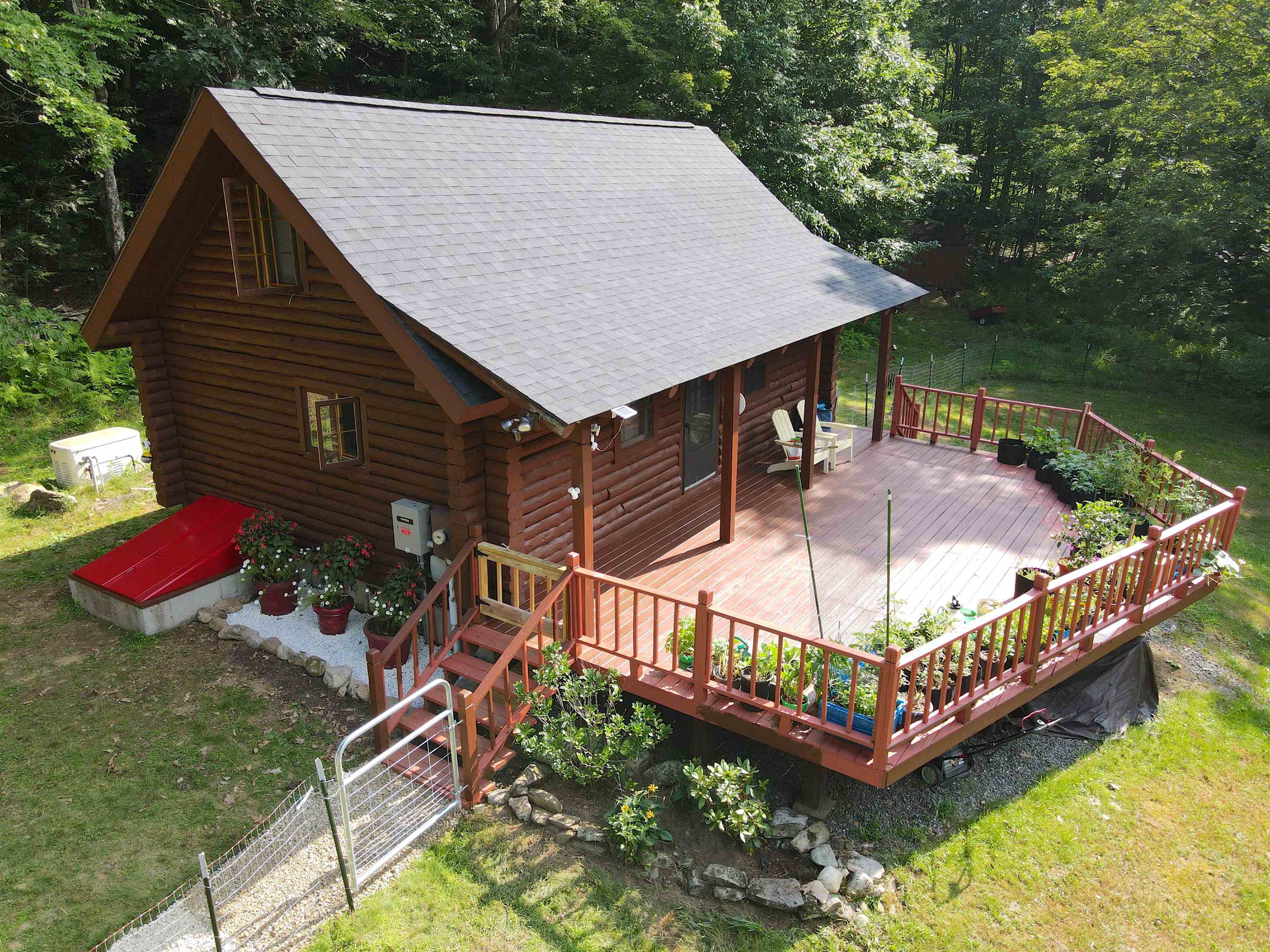 302 Davidson Hill Road — photo