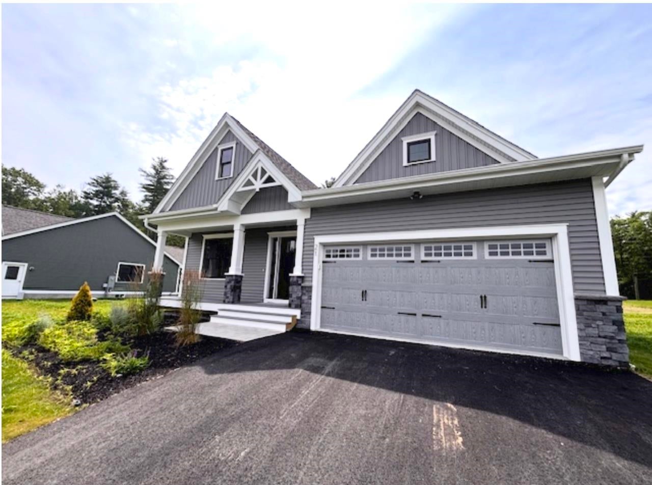 44 Edgewater Drive — photo