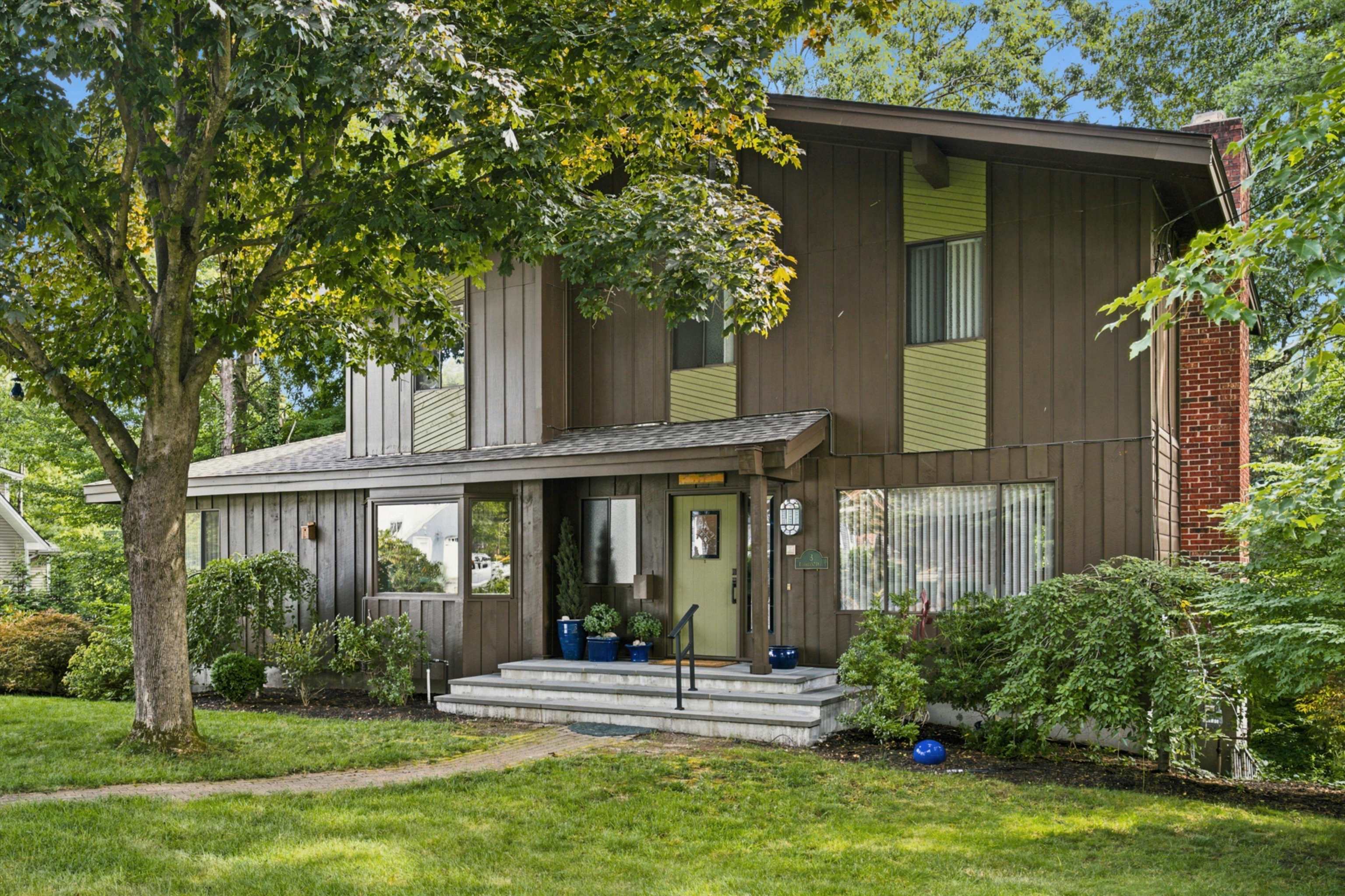 3 Eastbrook Drive — photo