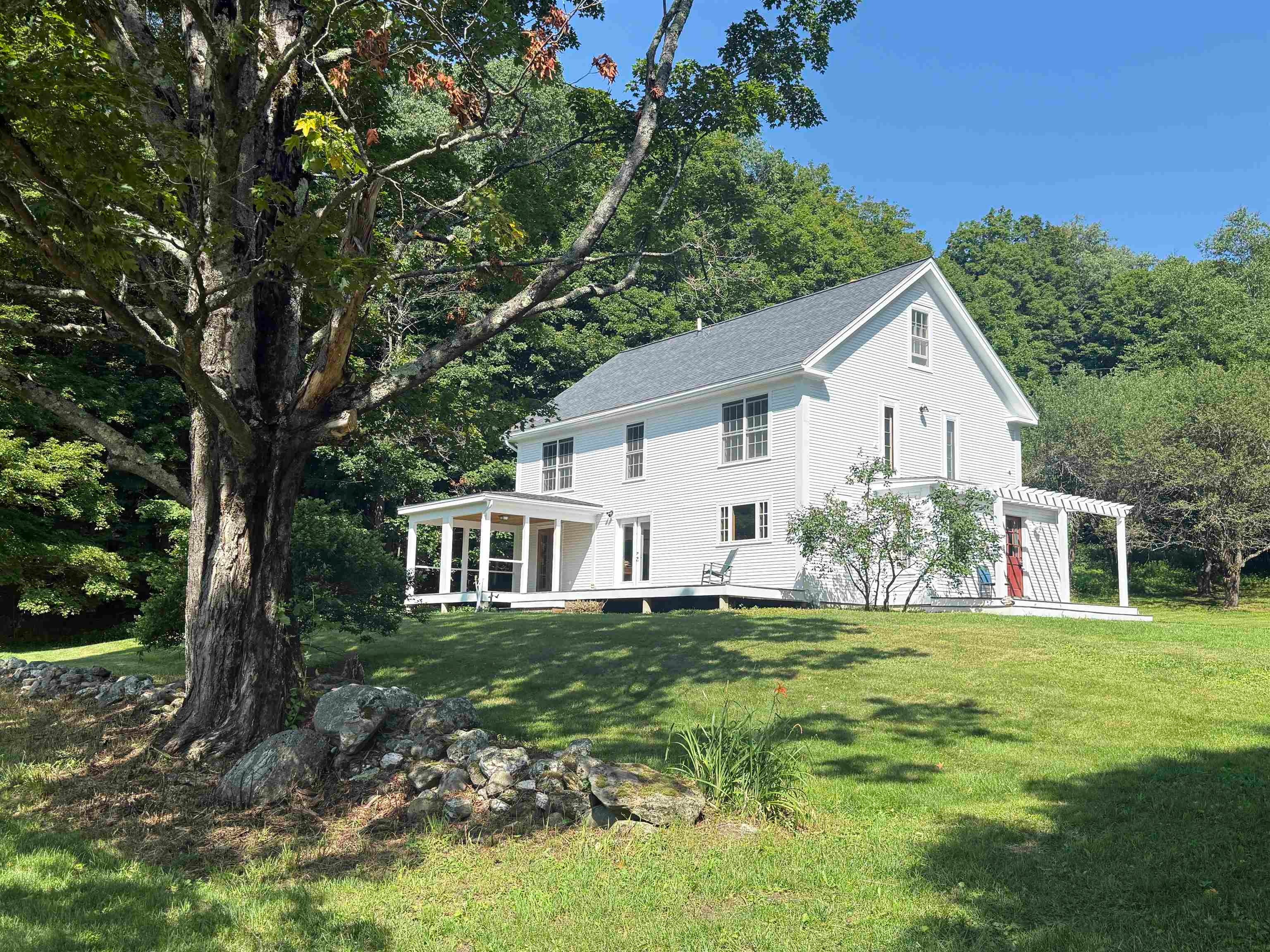 31 South Hollow Road — photo