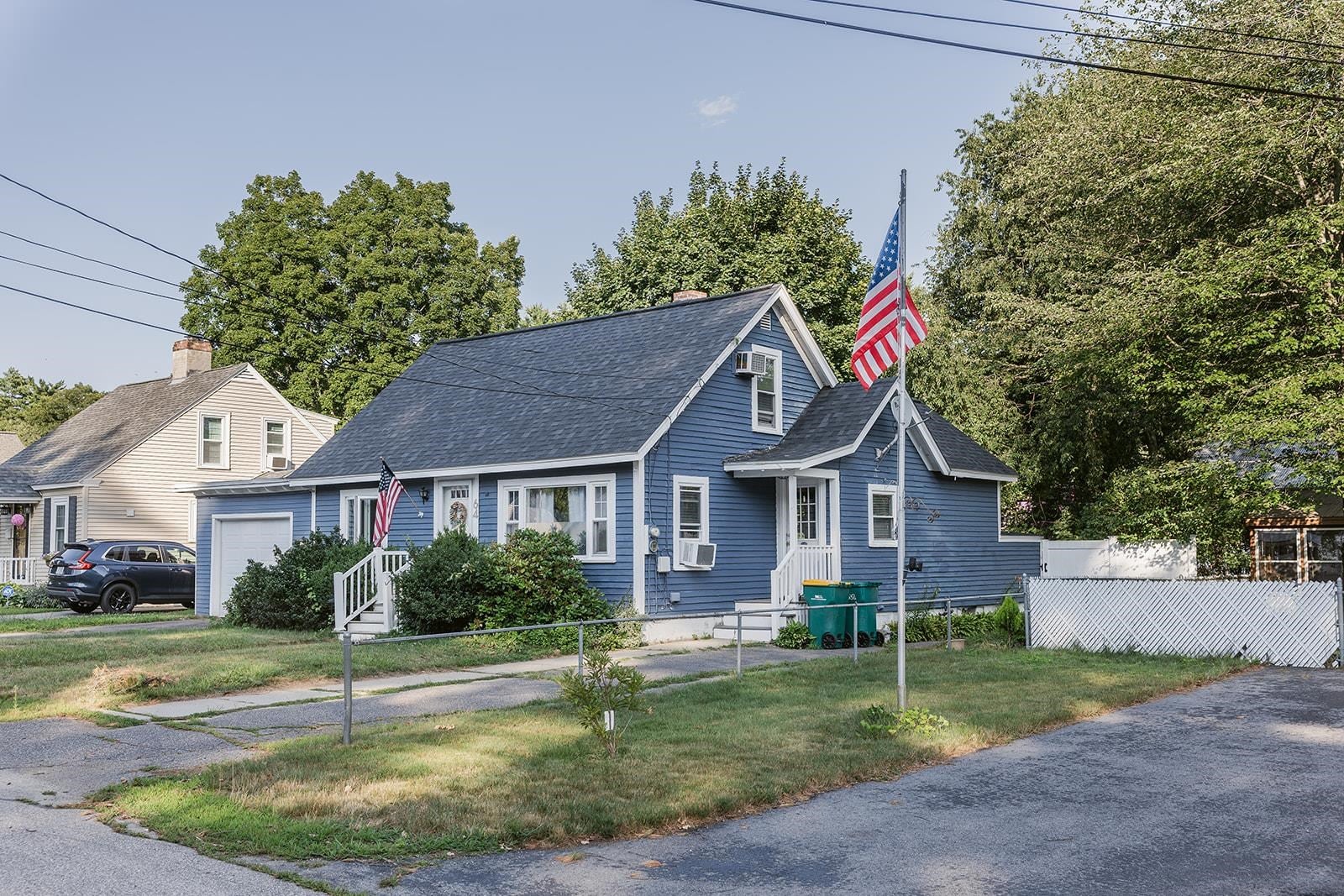 64 Richardson Street — photo