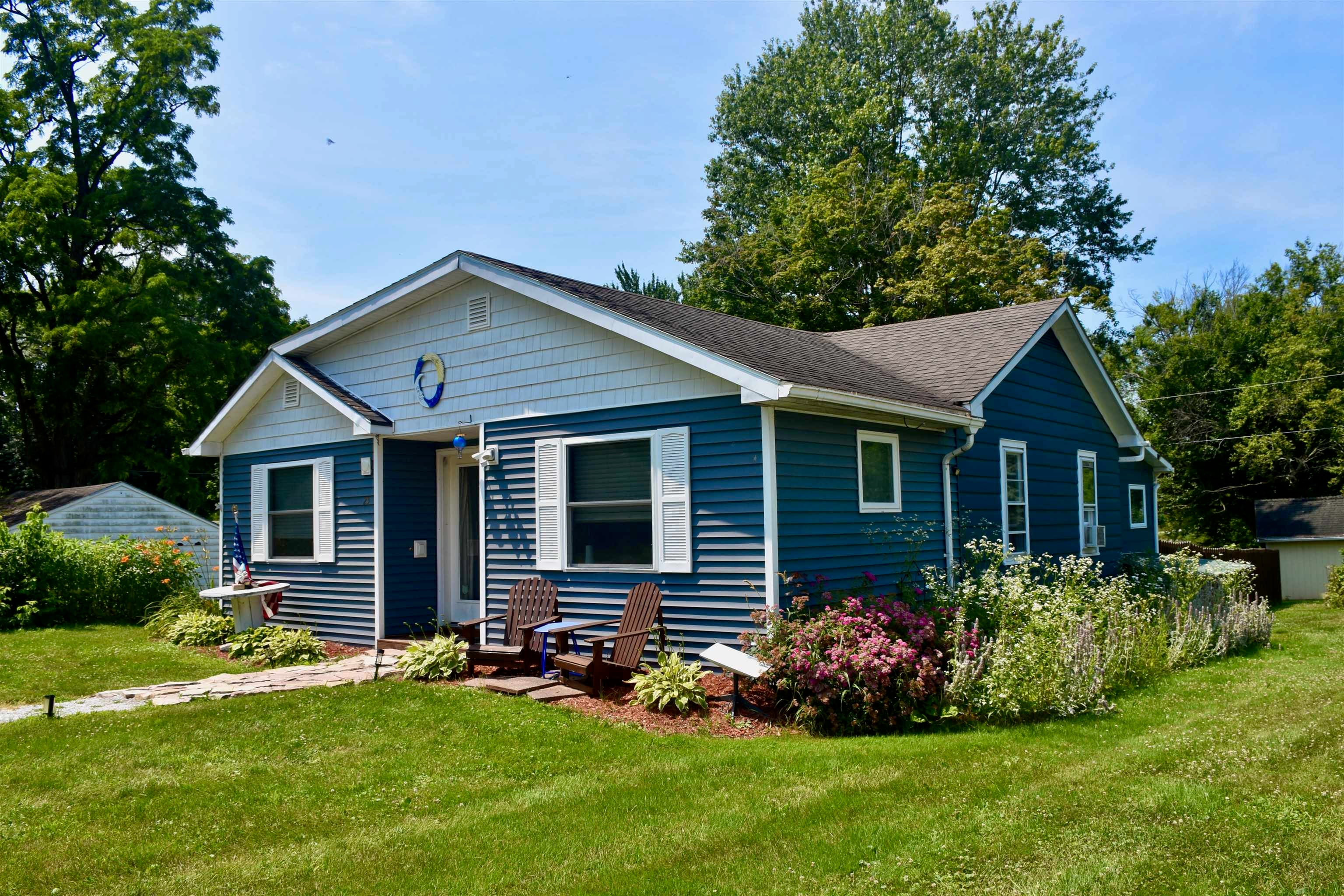 23 Mooney Drive — photo