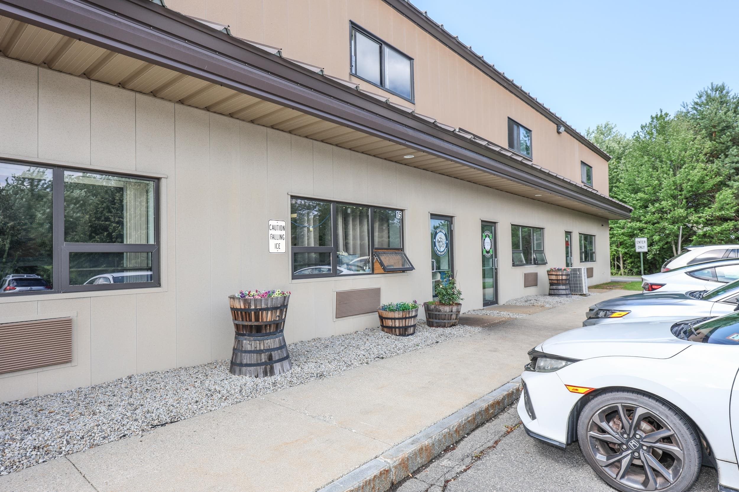1 Corporate Park Drive 16 — photo