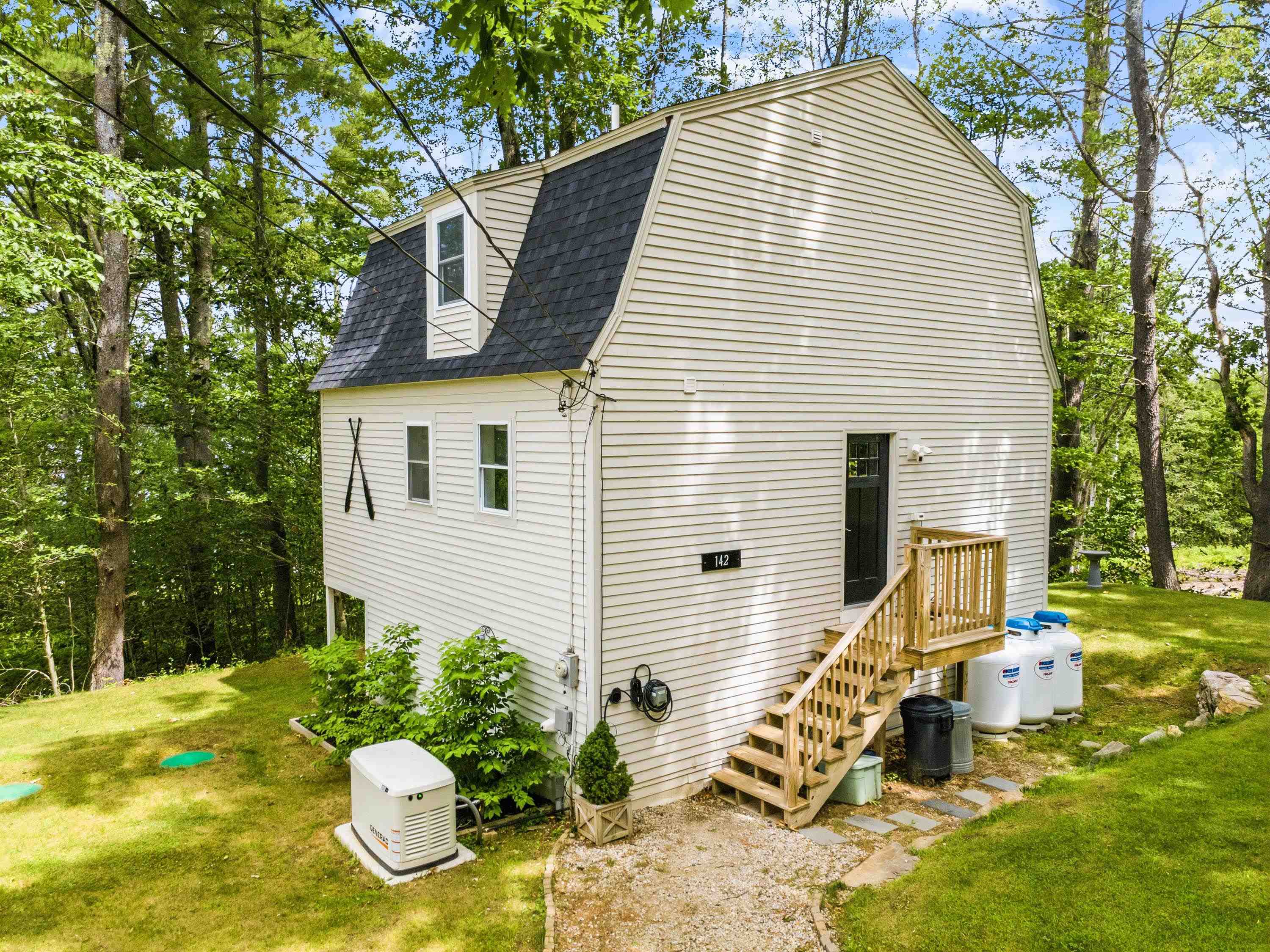 142 Browns Pasture Road — photo