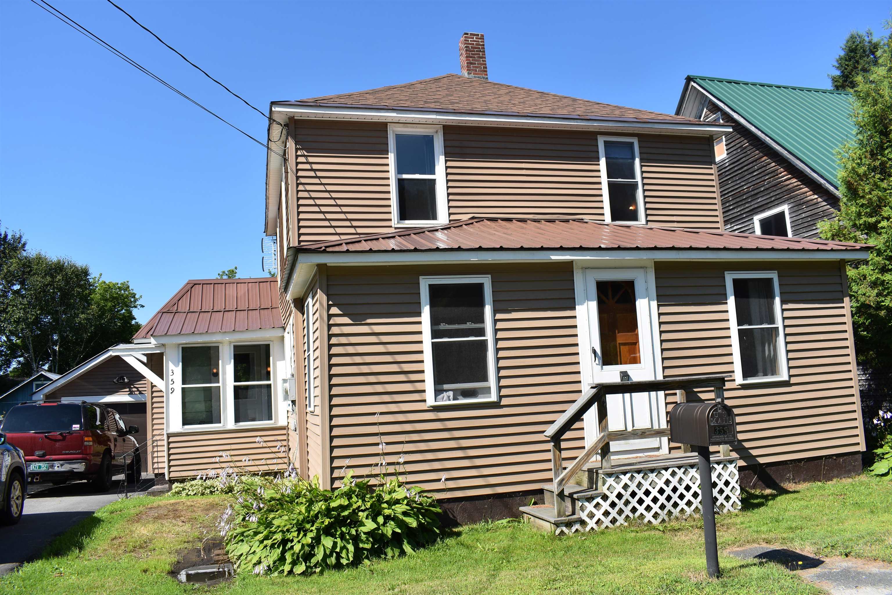 359 Railroad Street — photo