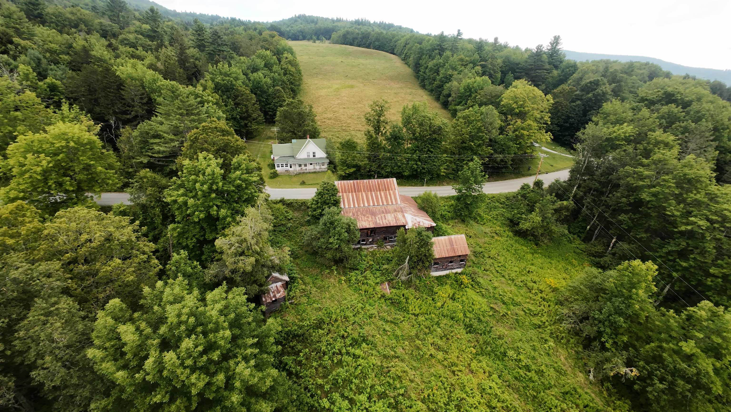 340 Upper Michigan Road — photo