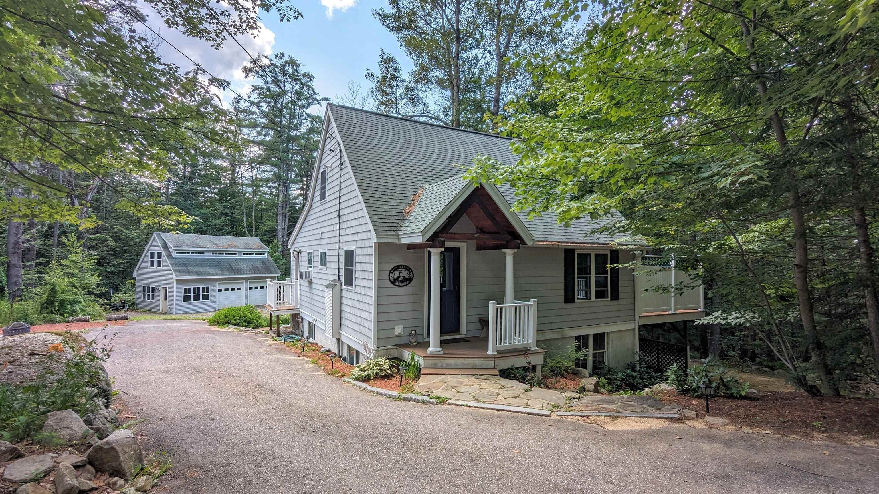 52 Crestview Drive — photo