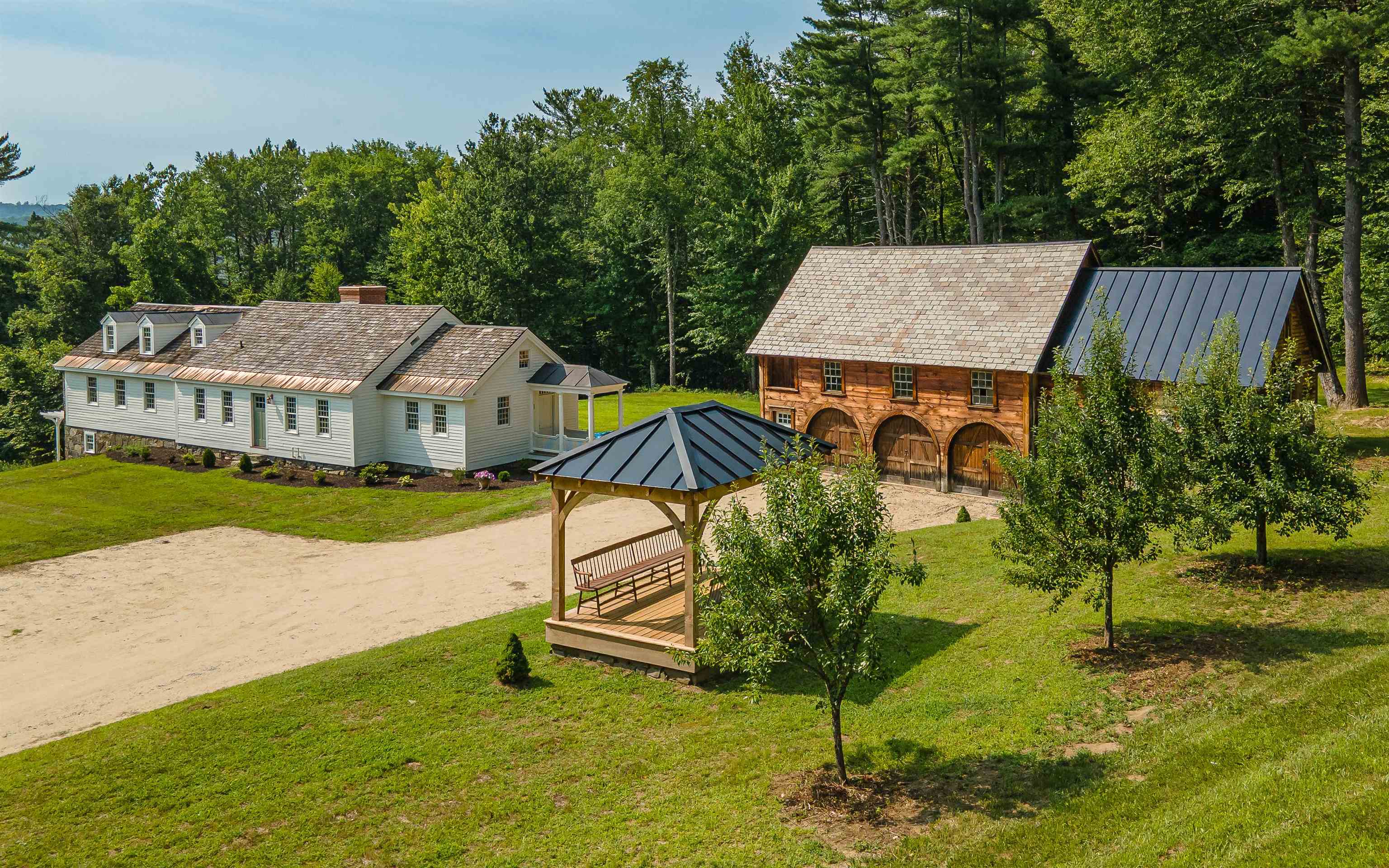 3 Apple Hill — photo