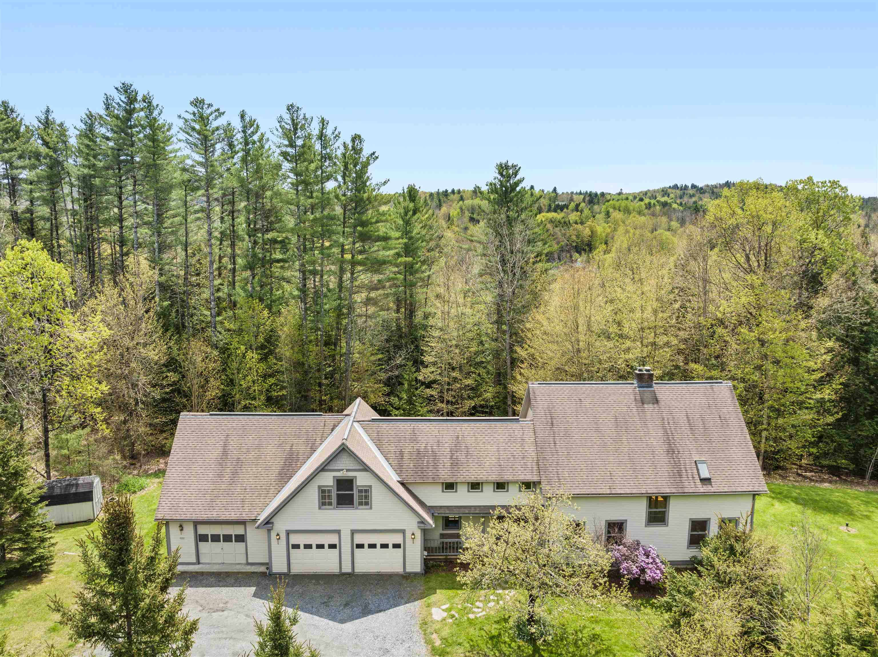 581 Perry Lea Road — photo