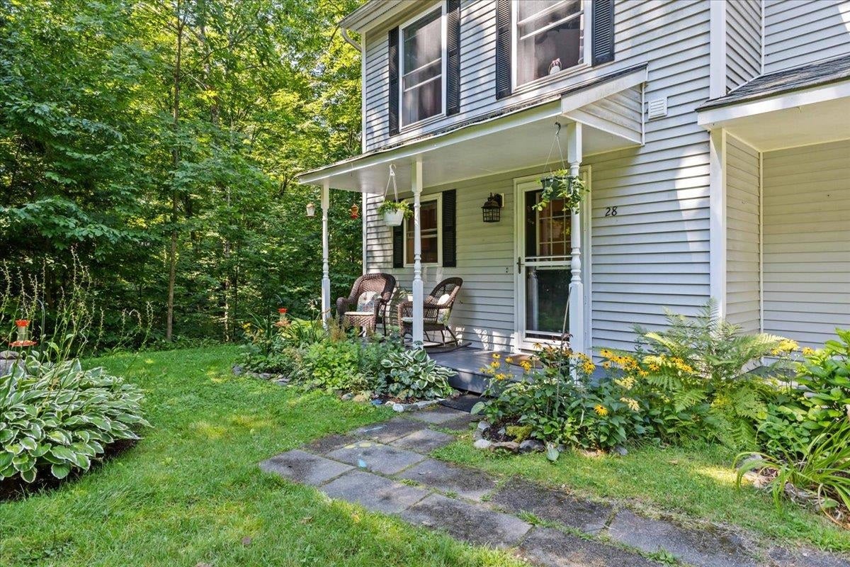28 Waterwheel Way — photo