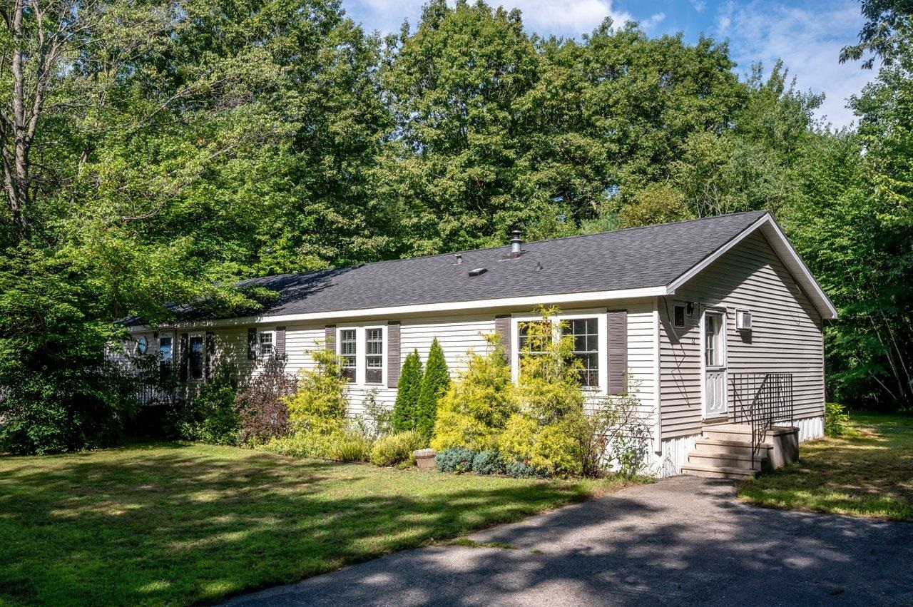 32 Hawaii Lane, Rochester, NH 03867 — photo 3