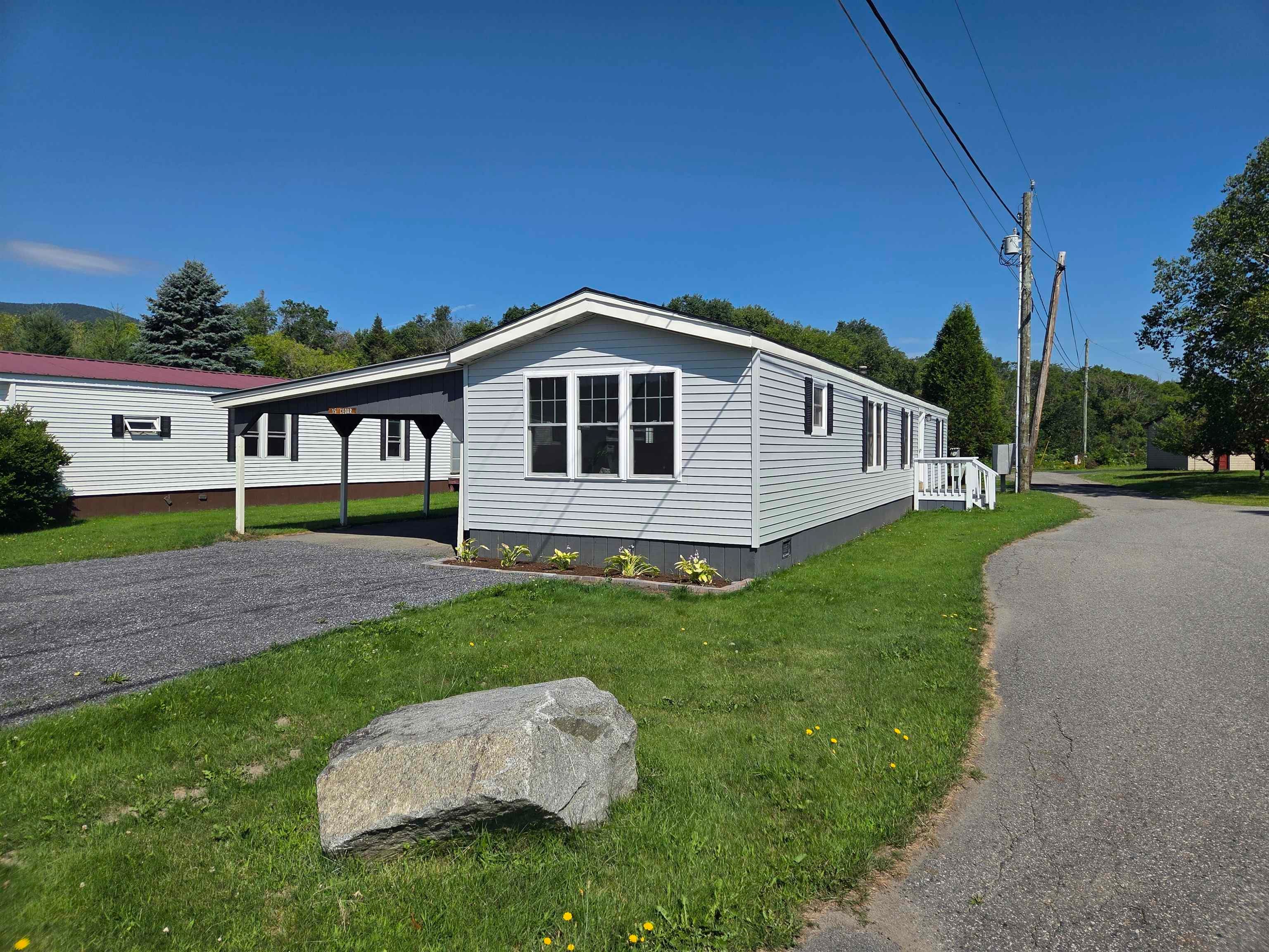 15 Cedar Street — photo