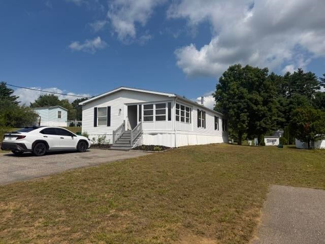 7 Kayla Drive — photo