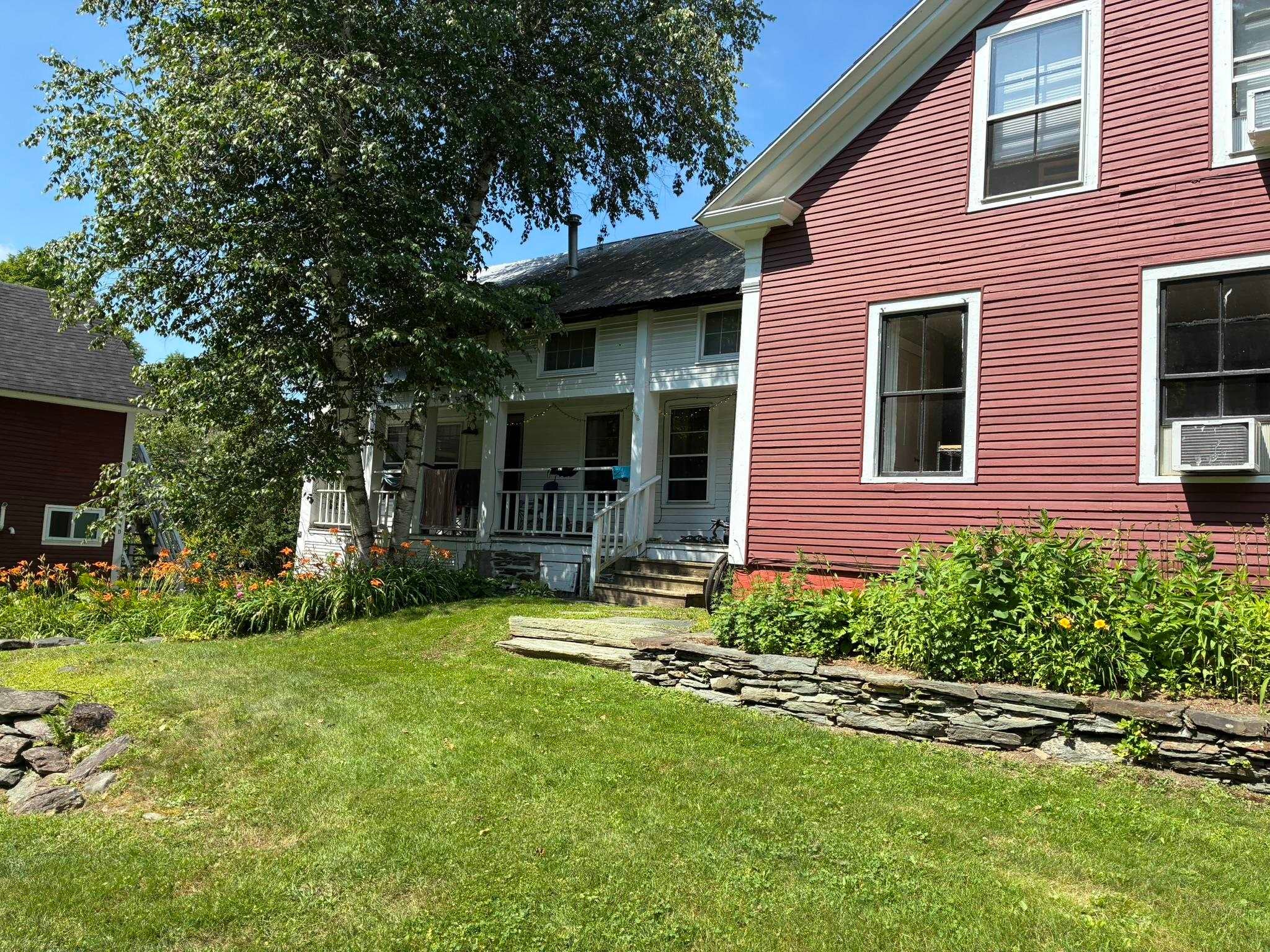 38 Sunset Street — photo