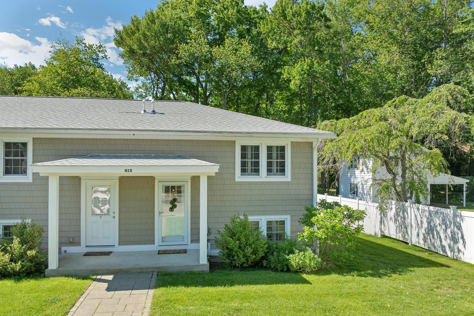 415 High Street 1 — photo