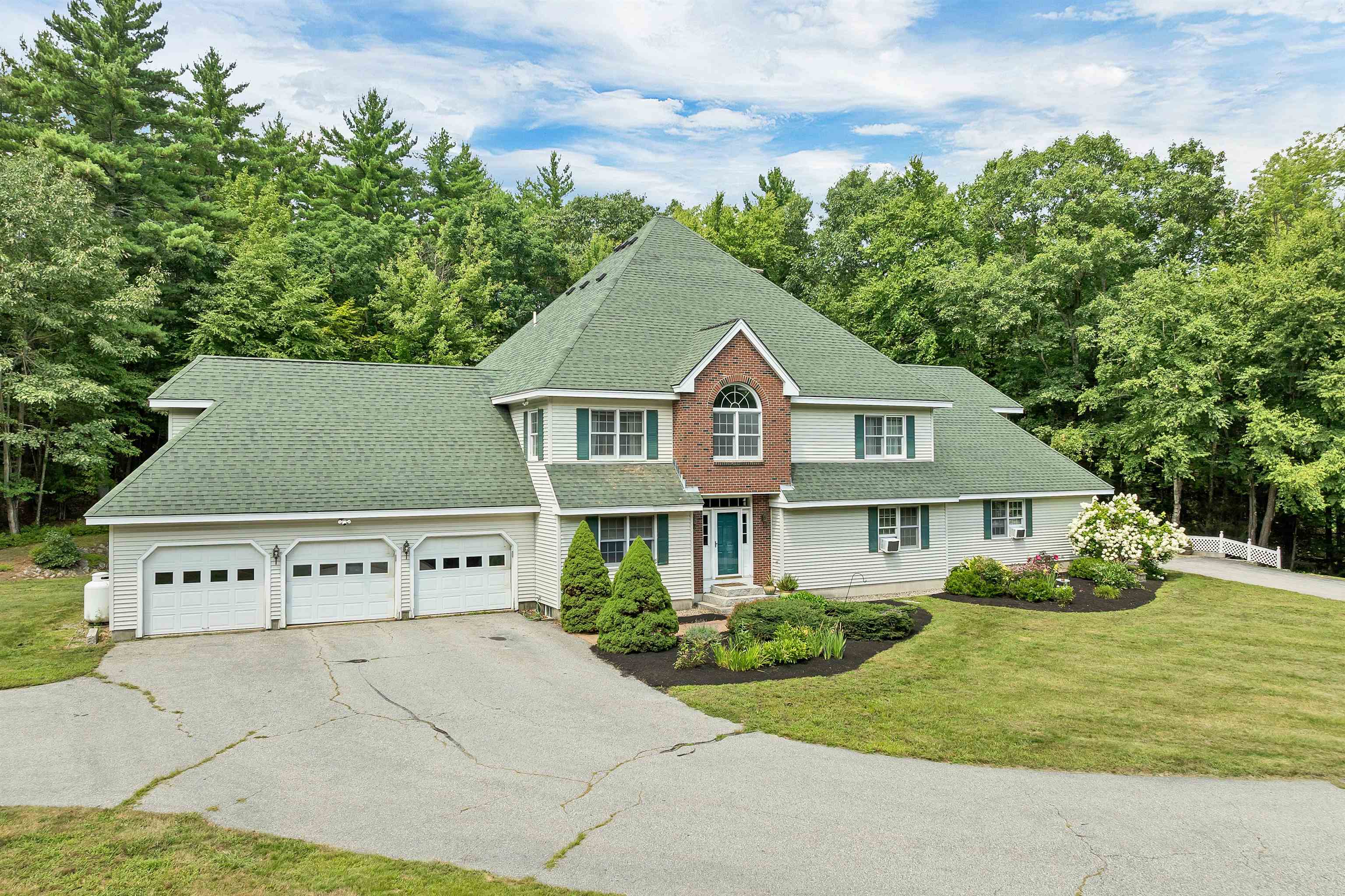 8 Wilson Meadow Road — photo