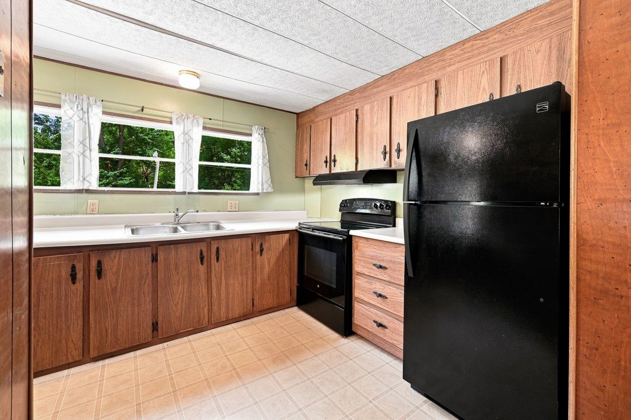 4 Vindale Road, Hooksett, NH 03106 — photo 2