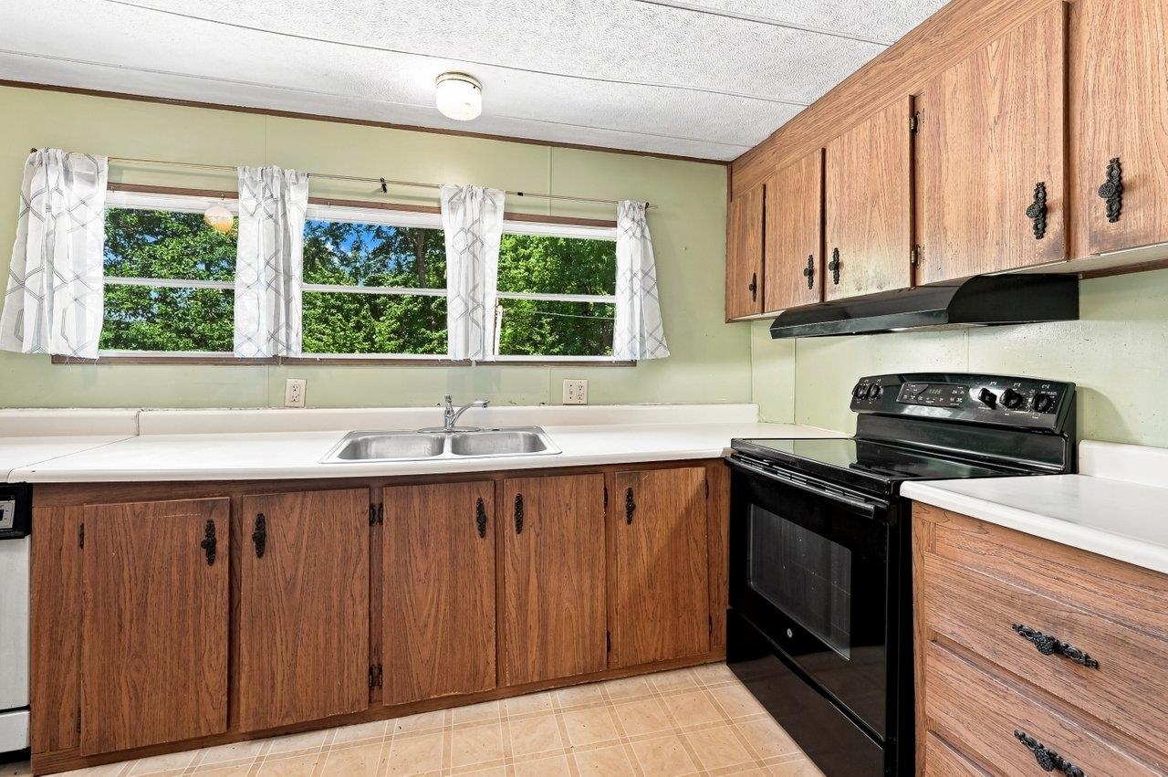 4 Vindale Road, Hooksett, NH 03106 — photo 3